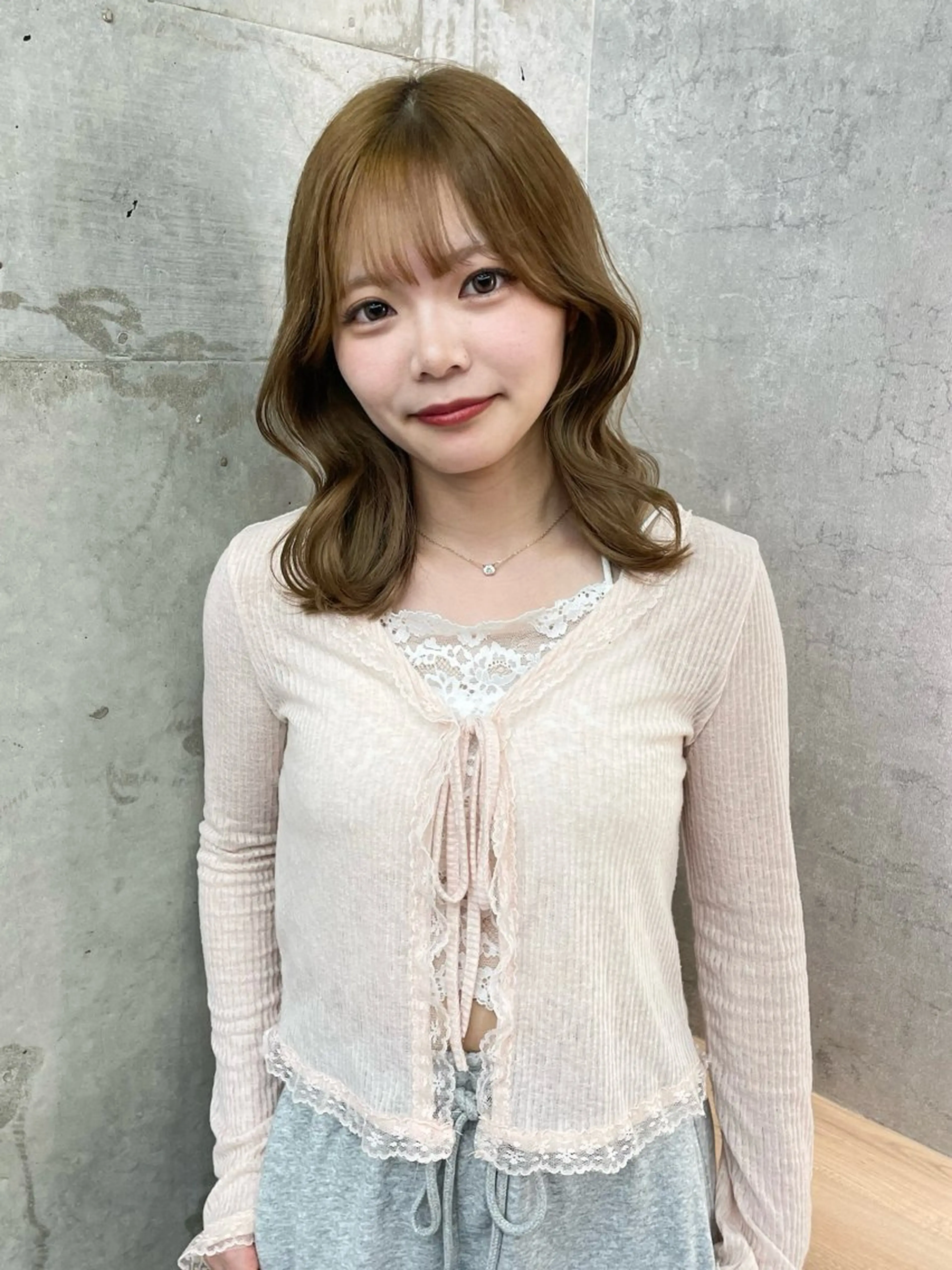 ミディアム レイヤーカット 似合わせカット ブリーチ/ベージュ 💕/momoaのヘアスタイル