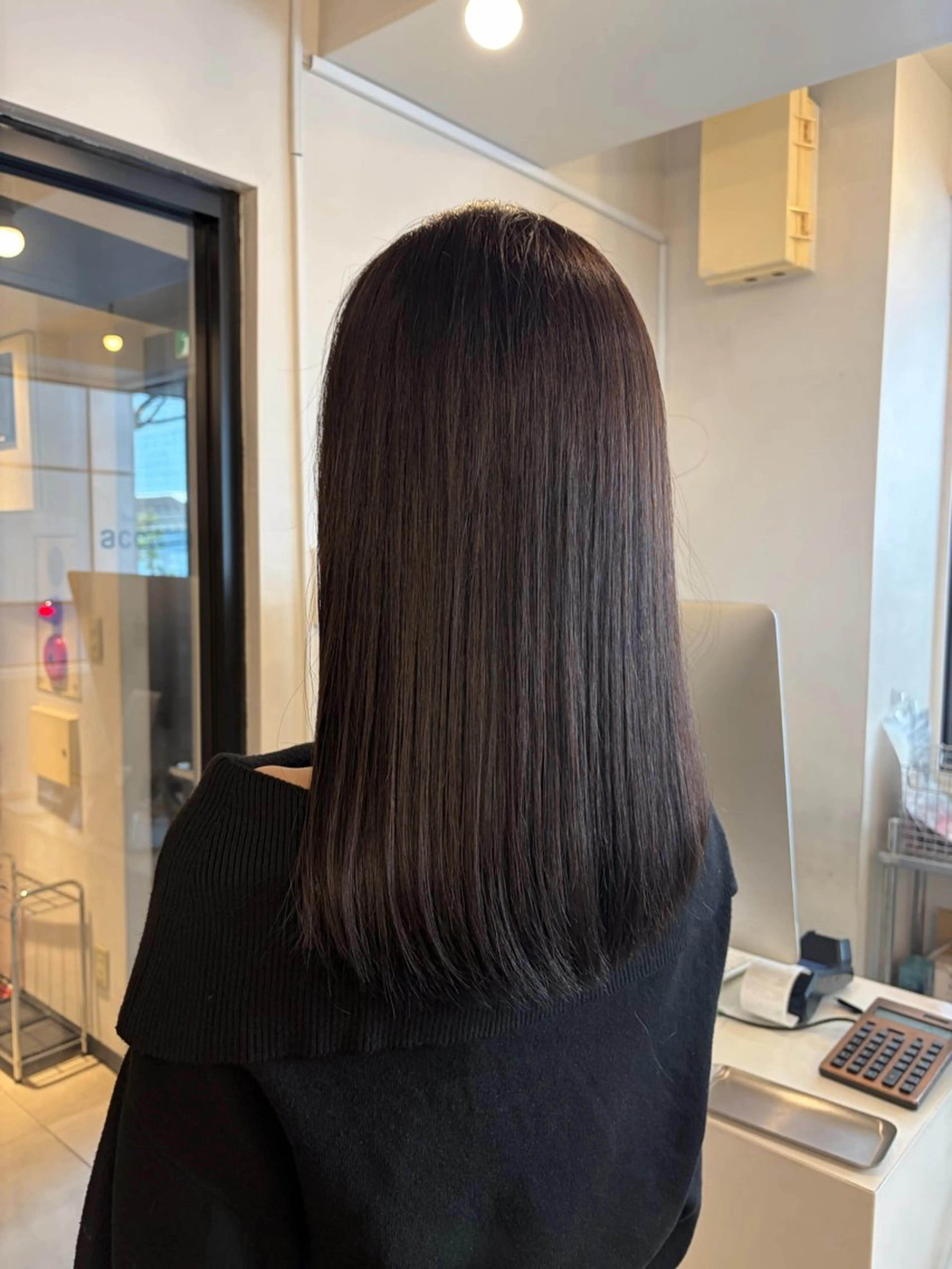 セミロング ヘアカラー トリートメント ウルトワ特化/ 艶髪人気/Renaのヘアスタイル