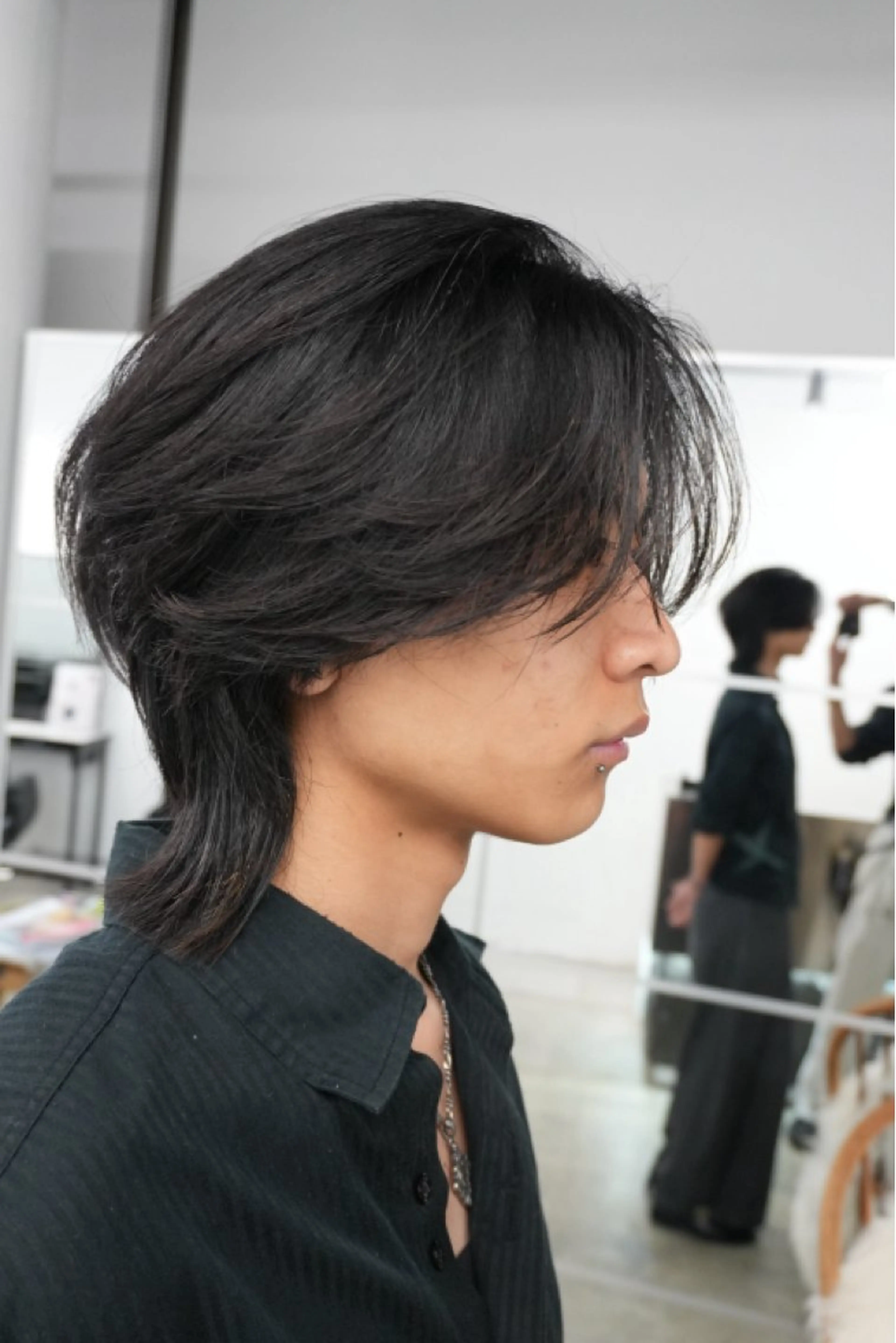 ミディアム メンズ メンズウルフカット ウルフカット カット 湖城 恵吾のヘアスタイル