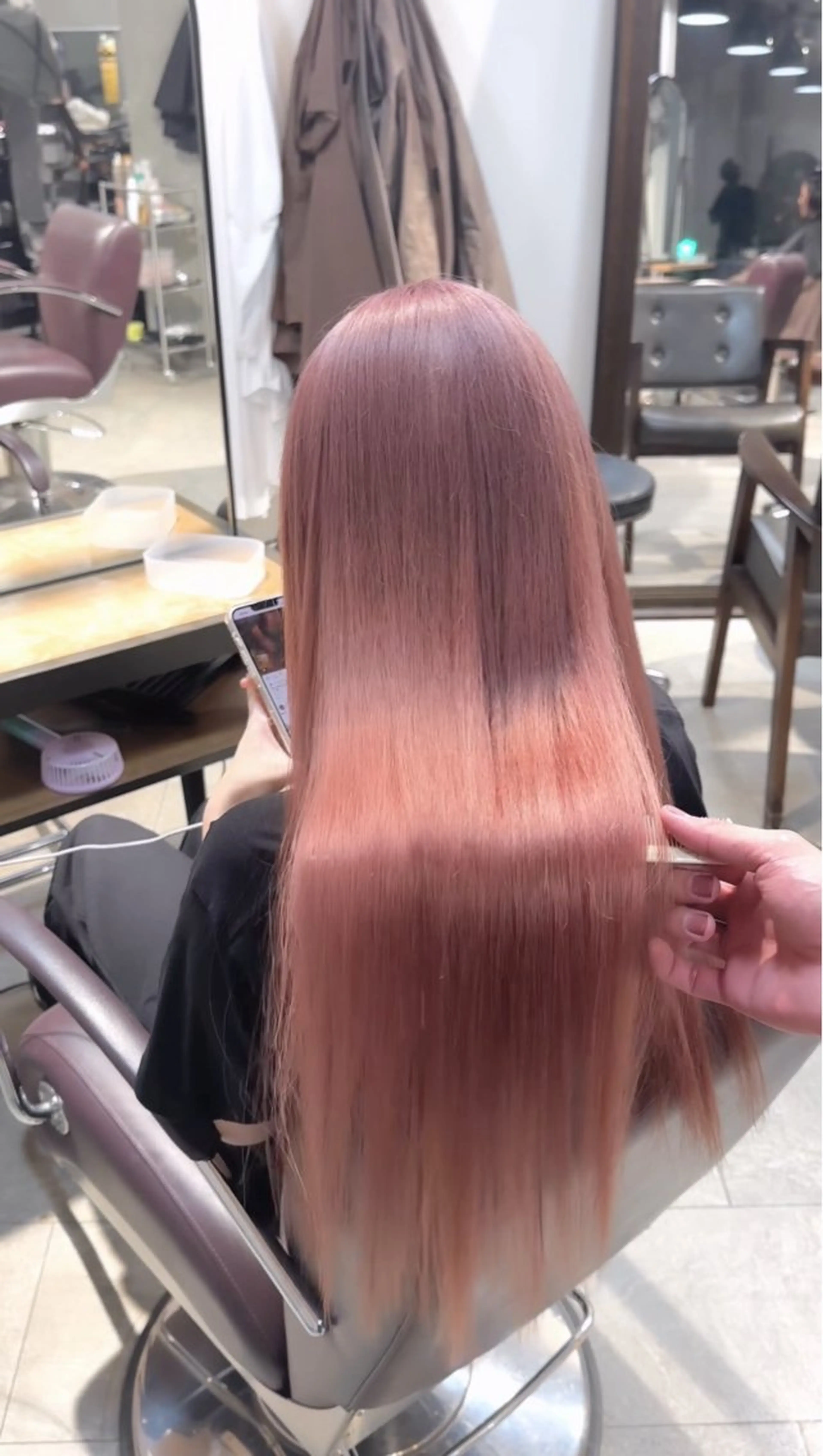 ロング カラー パーマ ヘアアレンジ カット ヘアカラー ブリーチカラー🤍 颯馬🐈‍⬛のヘアスタイル