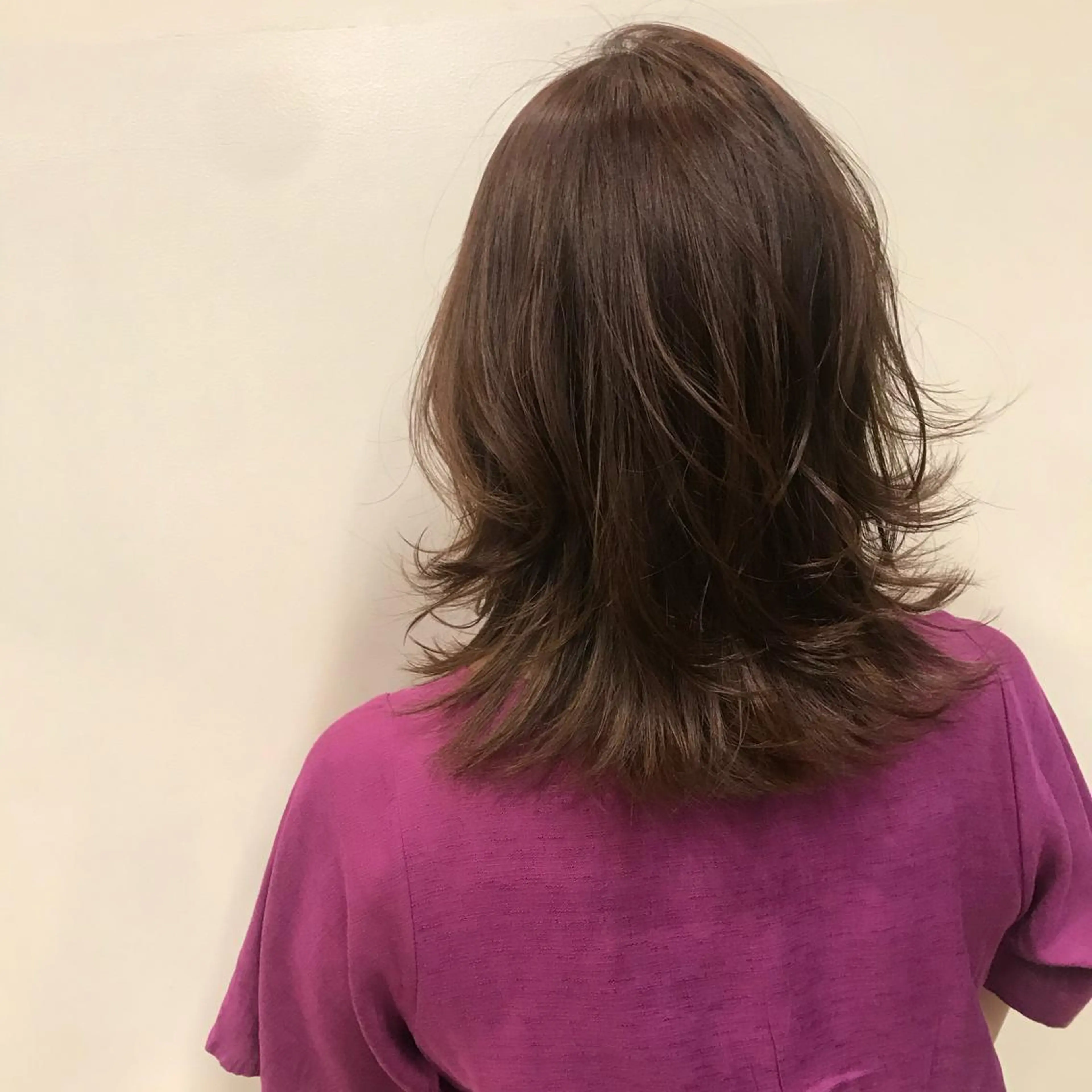 セミロング レイヤーカット 似合わせカット 【髪質改善💎韓国風 レイヤー🌷】山川のヘアスタイル