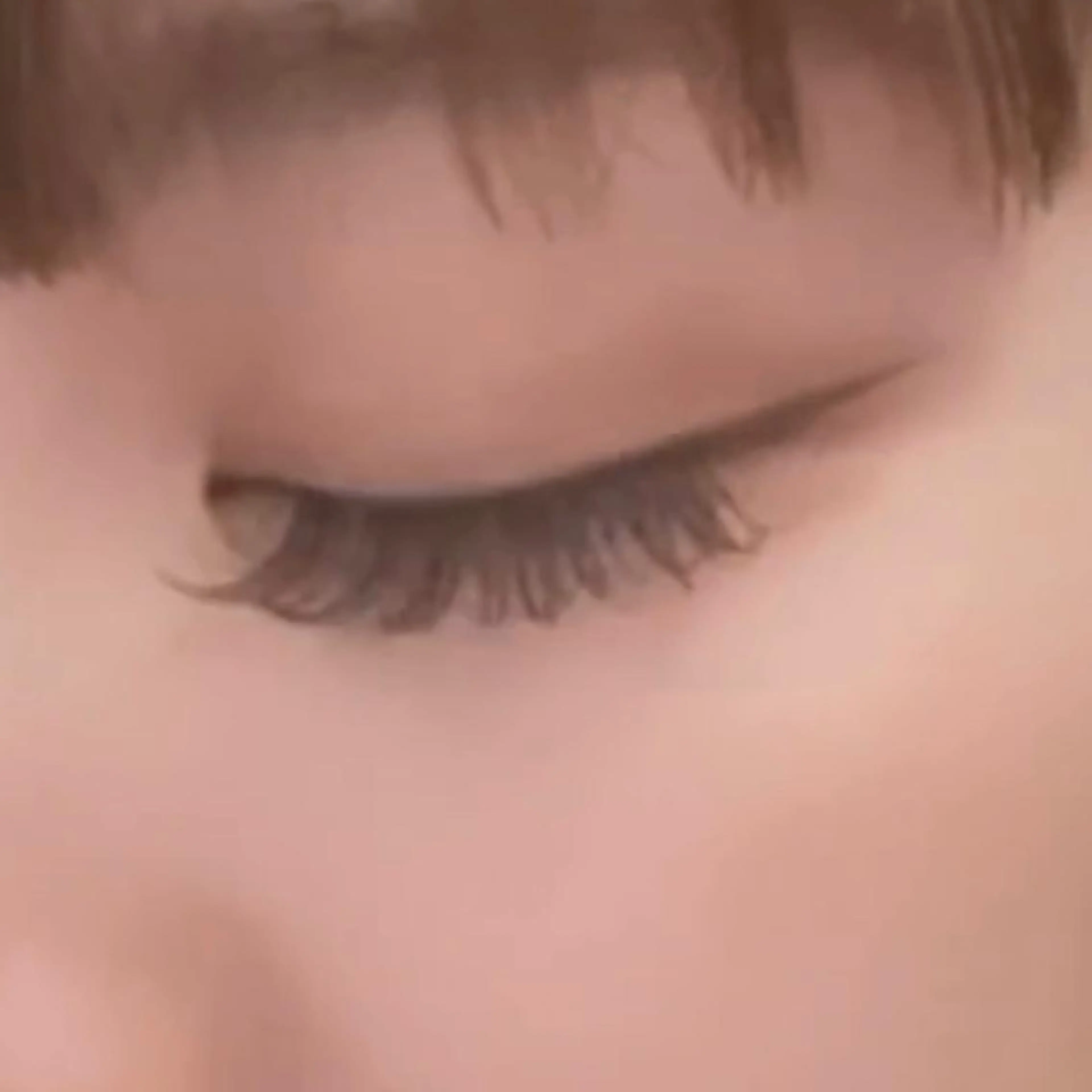 ✨付け足し60本✨フラットラッシュ(オフなし)【ナチュラル盛れ】本数ご相談ください✨の写真