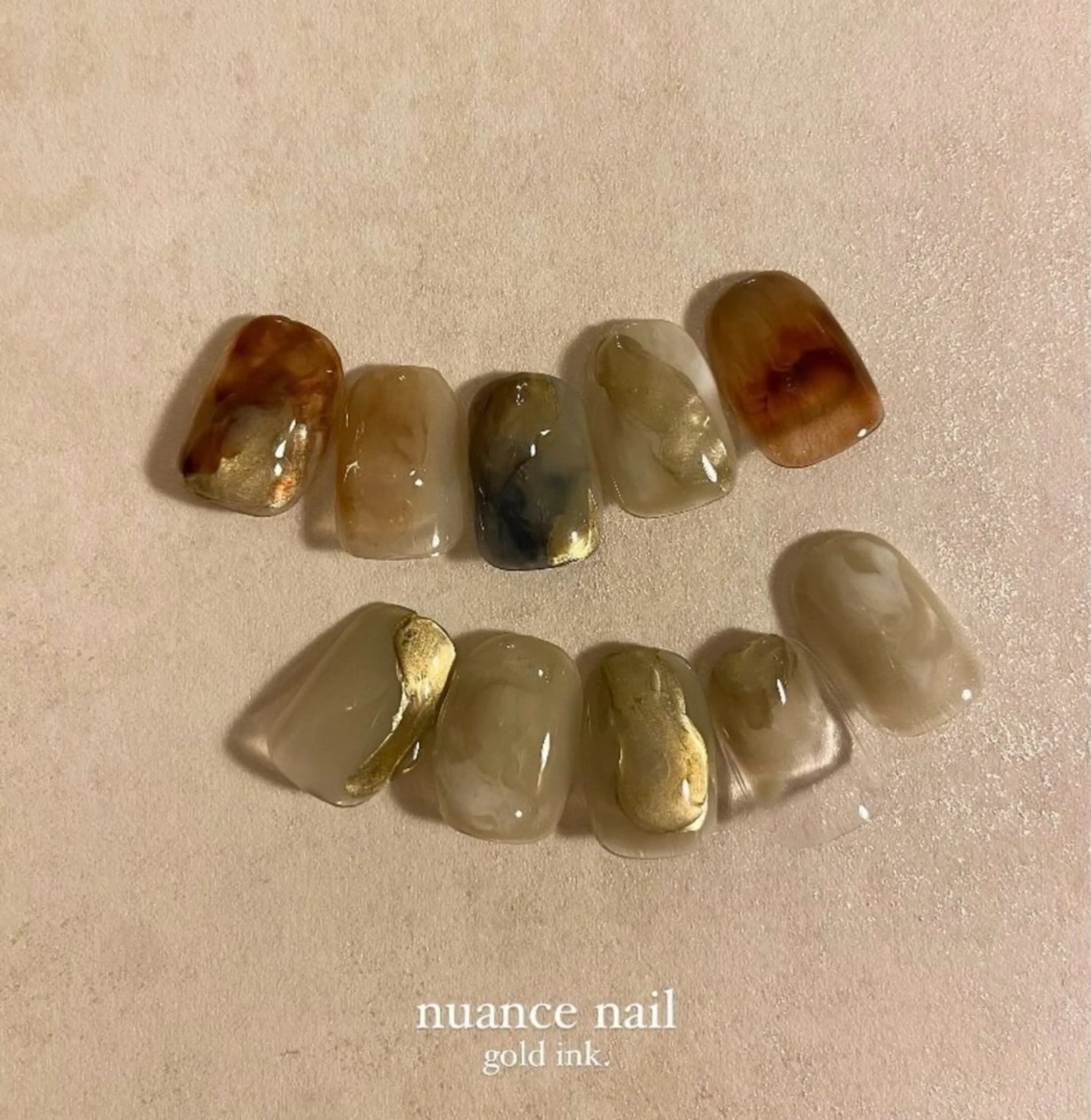 ネイル Luneil VIP Deskのネイルデザイン