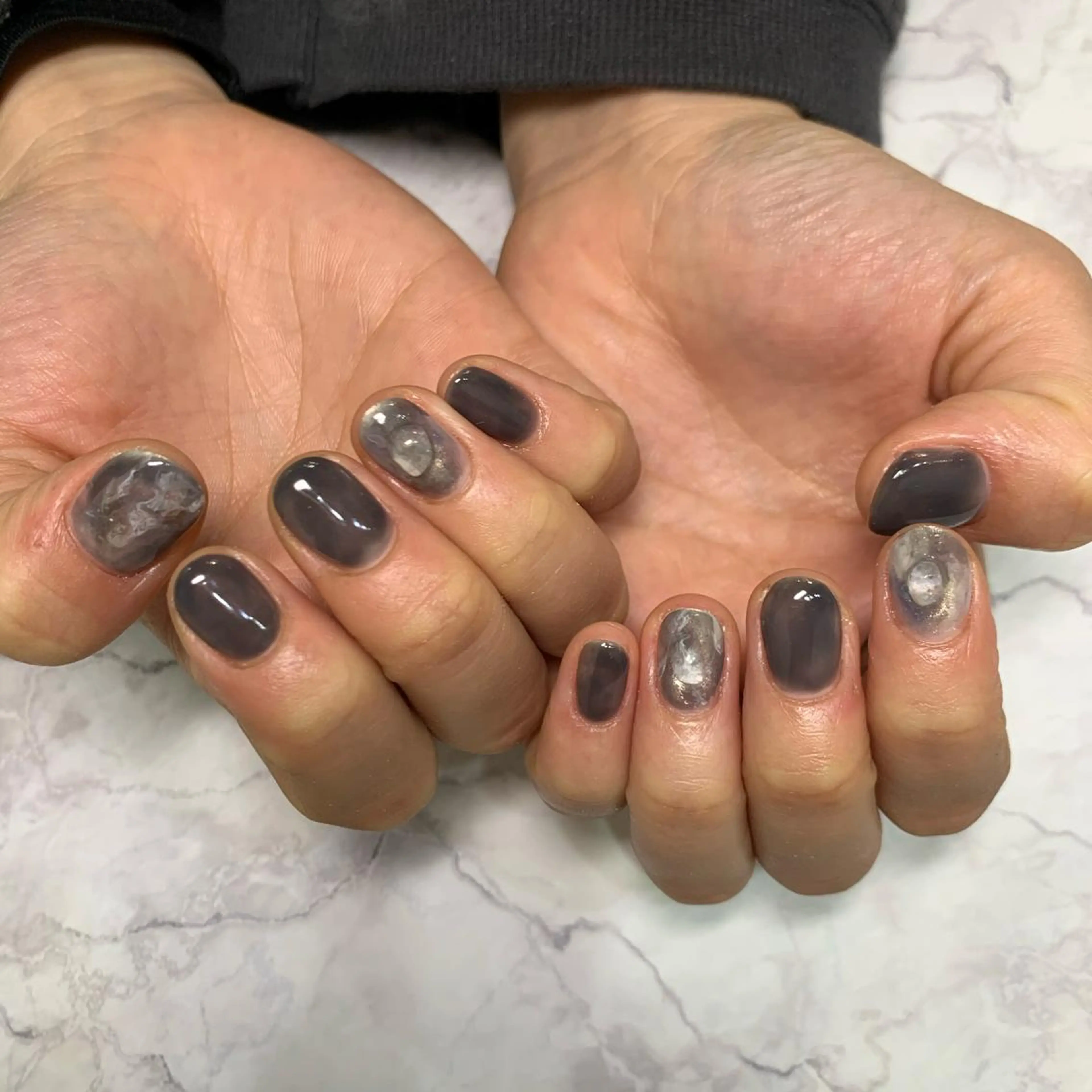 ネイル 新宿ニュアンスネイル makotoのネイルデザイン