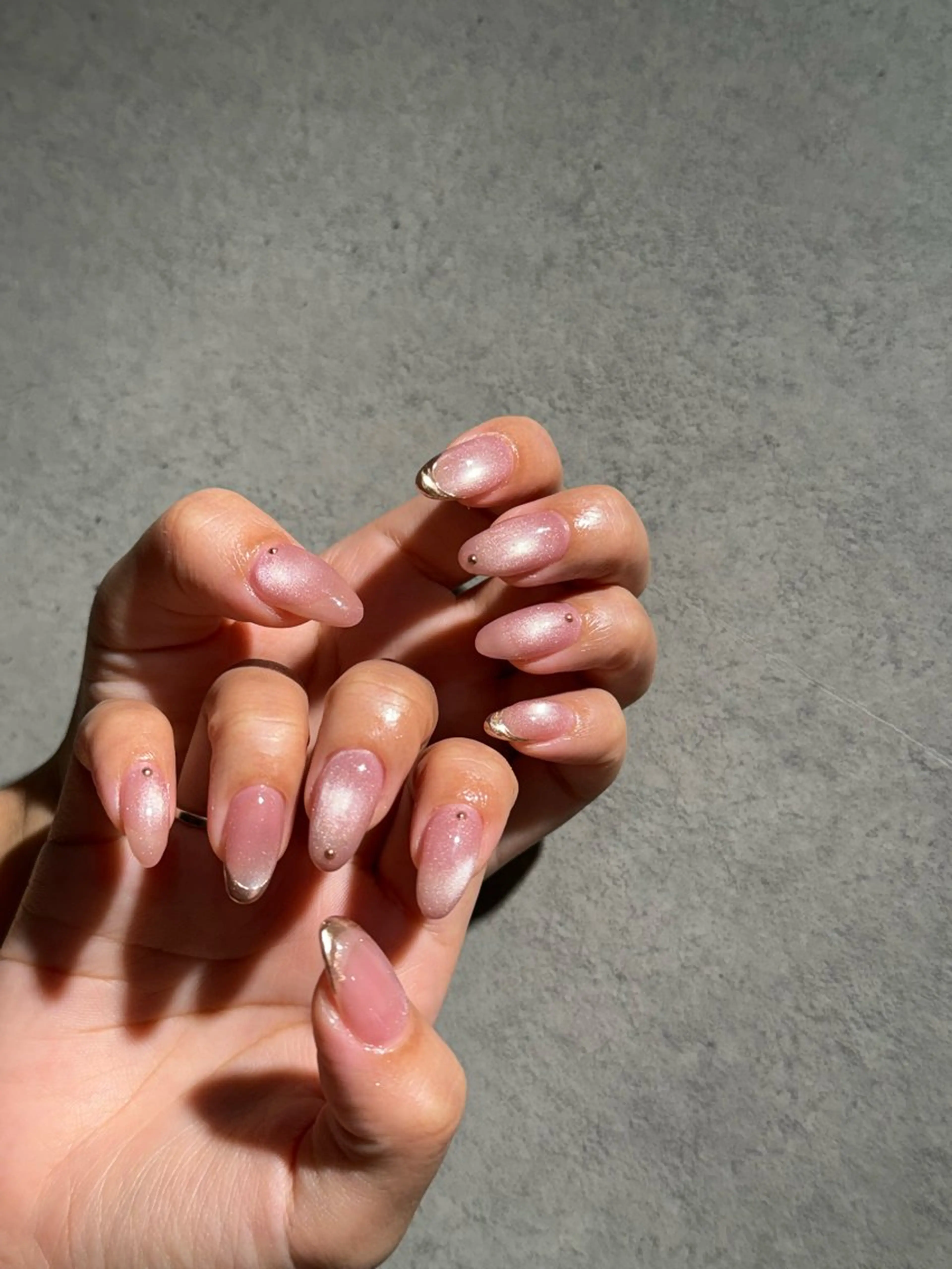 ネイル I-nailロング /ワンホン/キラキラのネイルデザイン