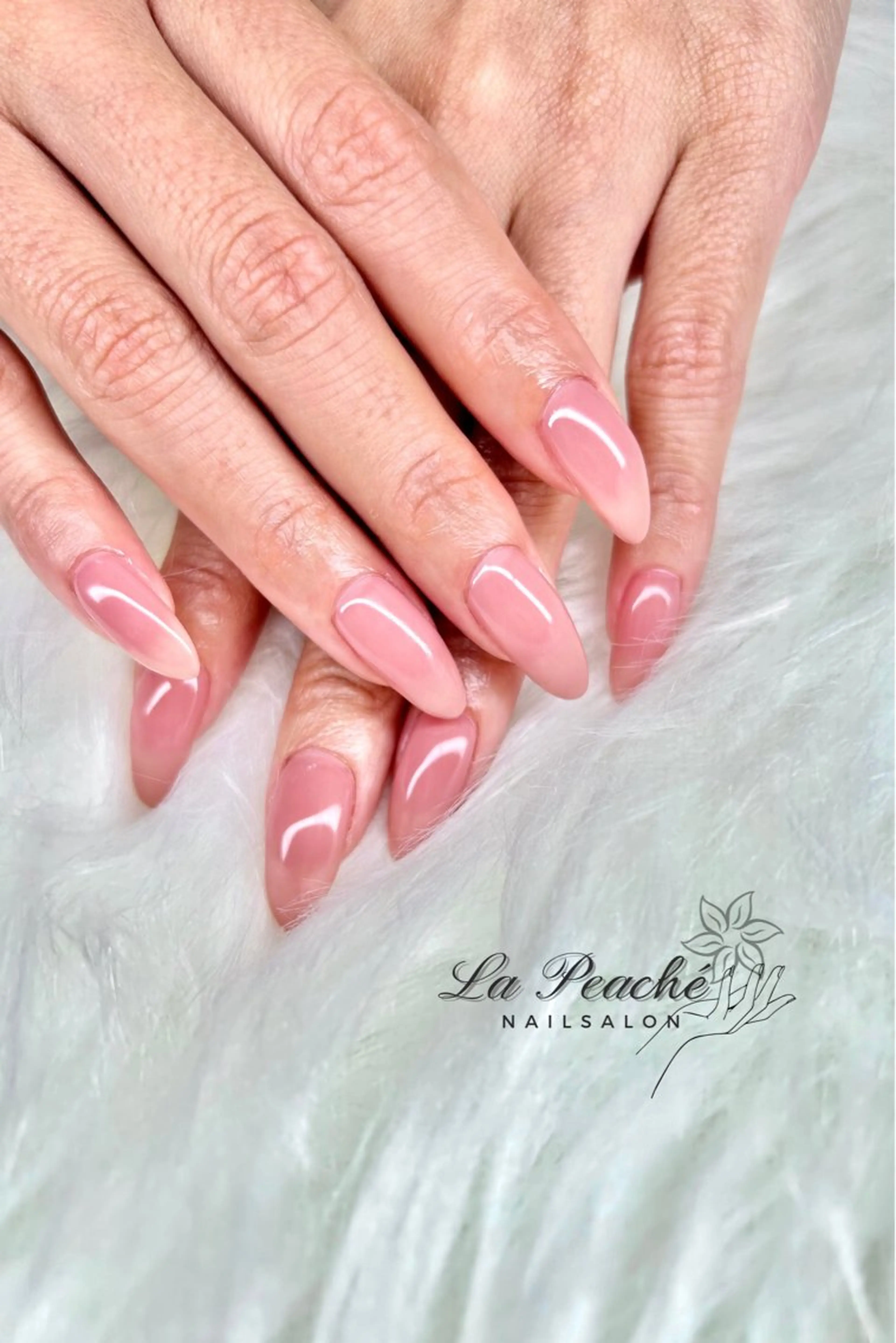 ネイル La Peache /嶋田美恵のネイルデザイン