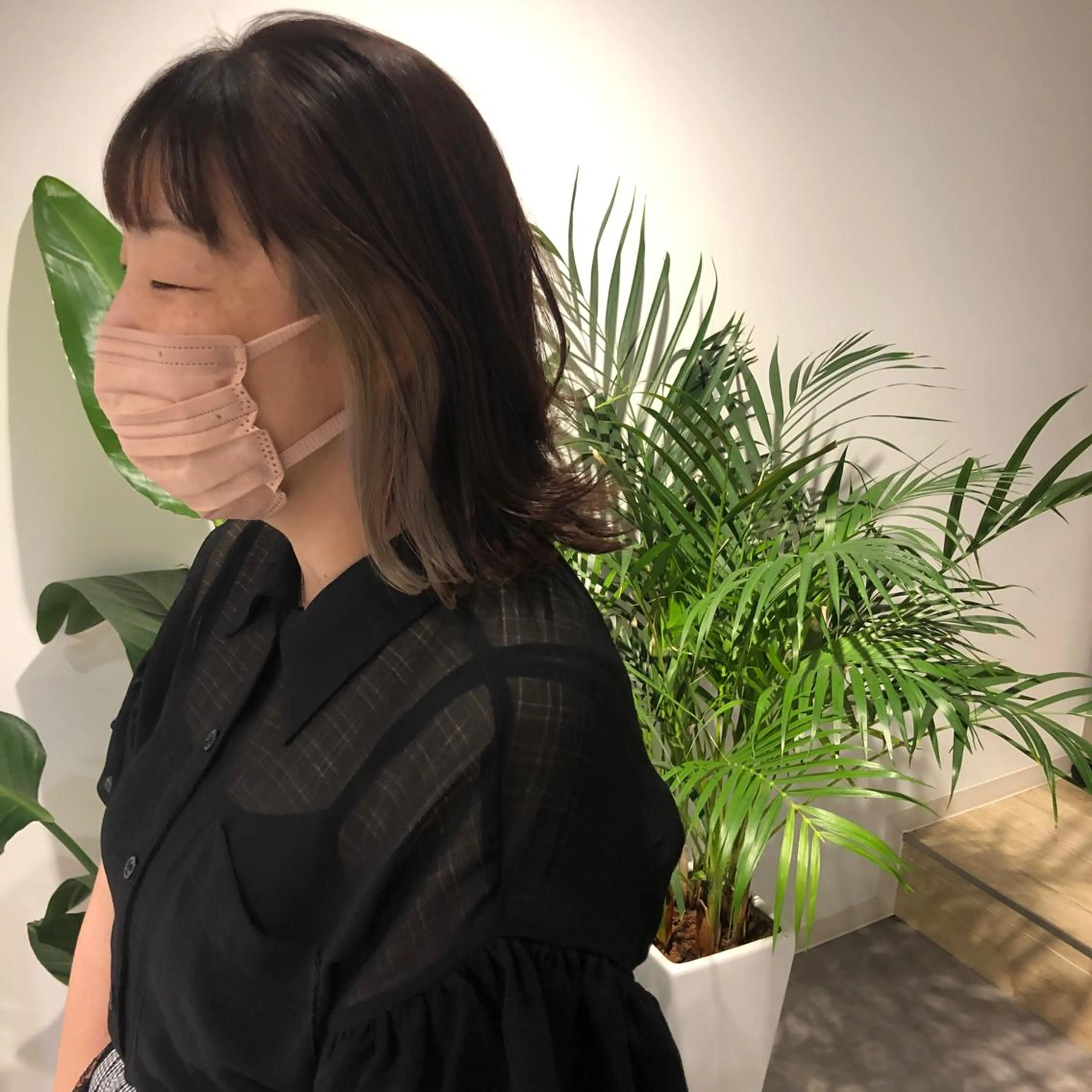 ミディアム MIA スタイリストのヘアスタイル