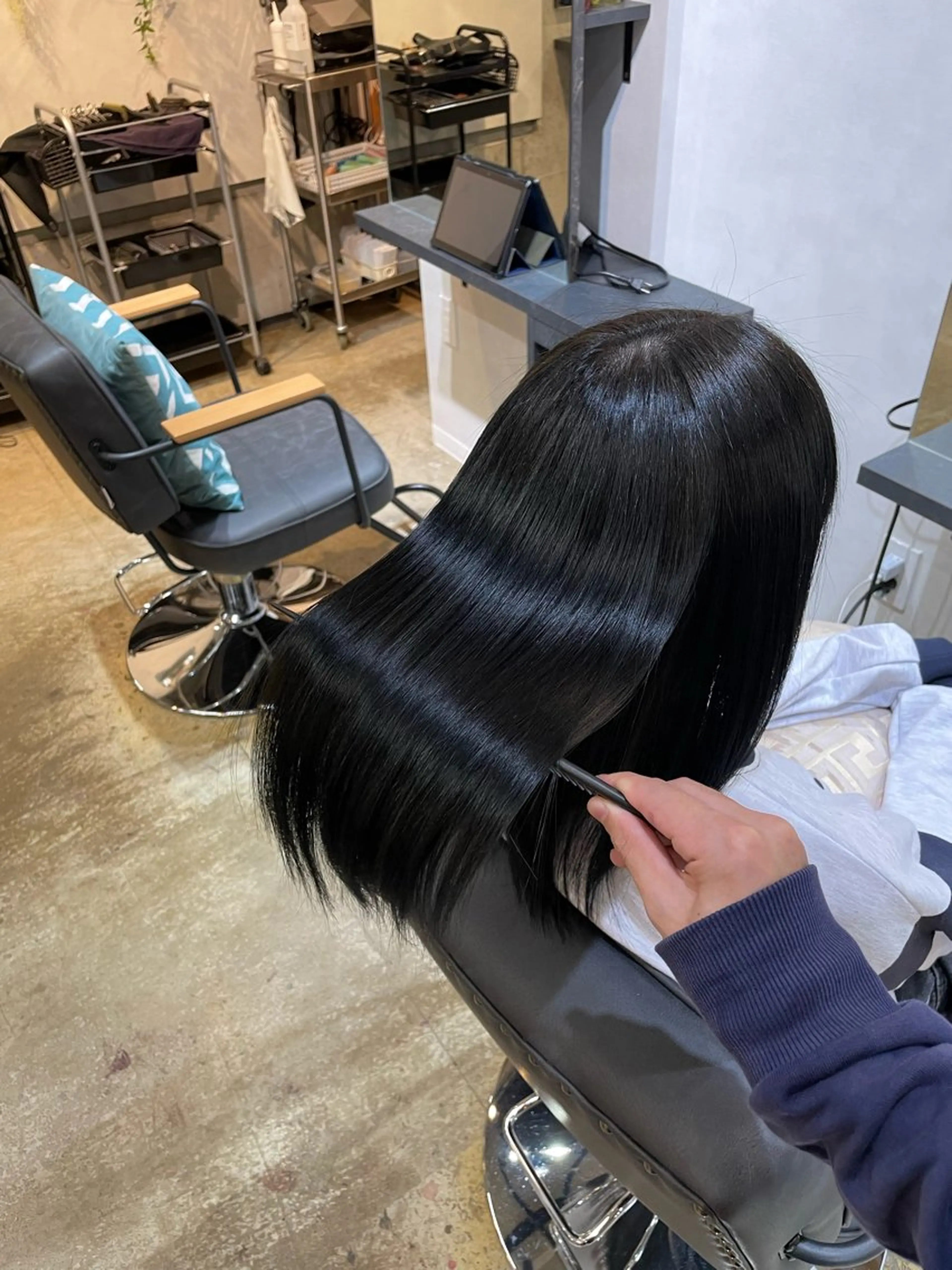 セミロング 🔅髪質改善/艶髪 カラー 石井大樹🔅のヘアスタイル