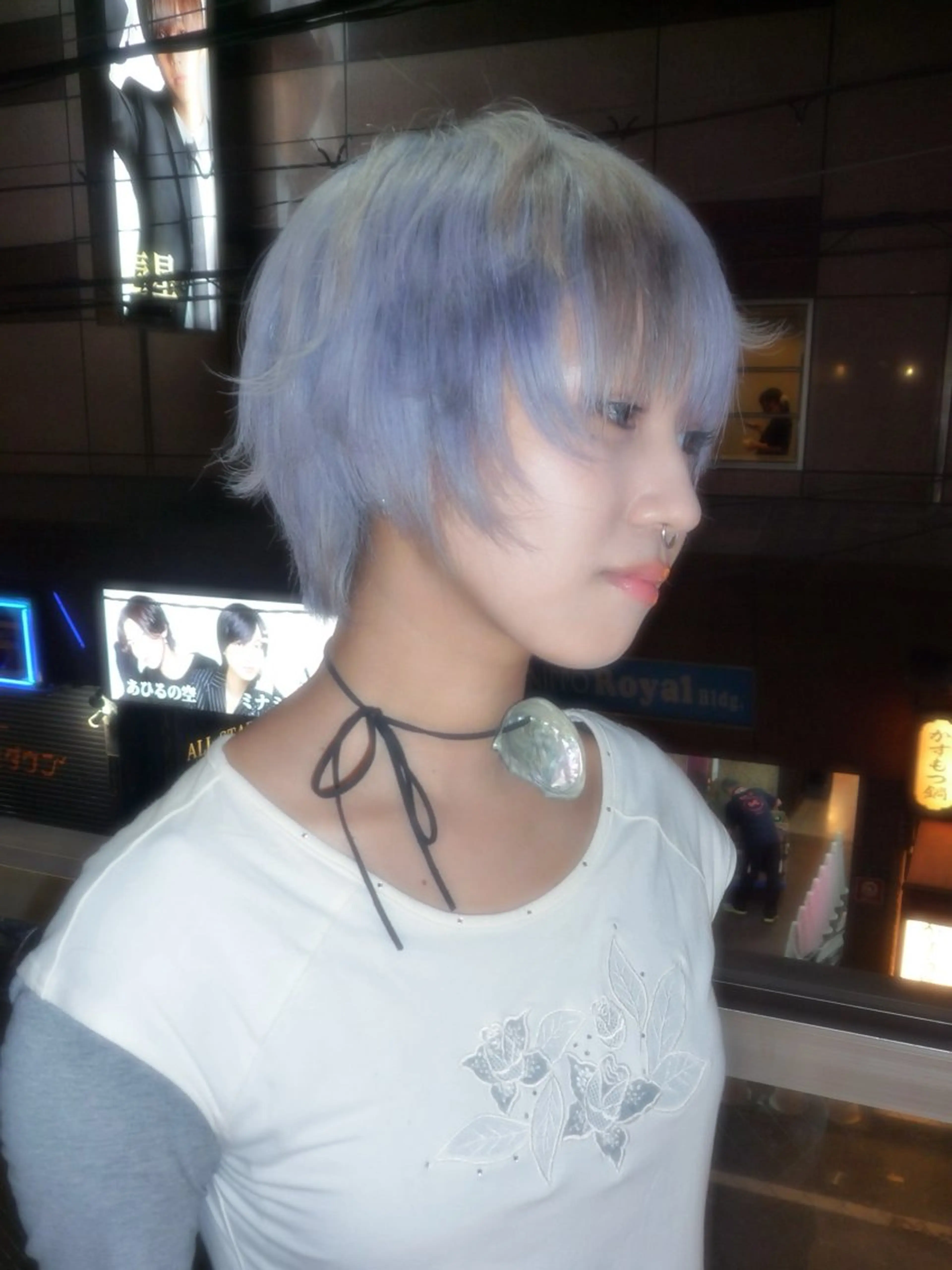 ショート 心斎橋/ハイトーン/ レイヤーカットのヘアスタイル