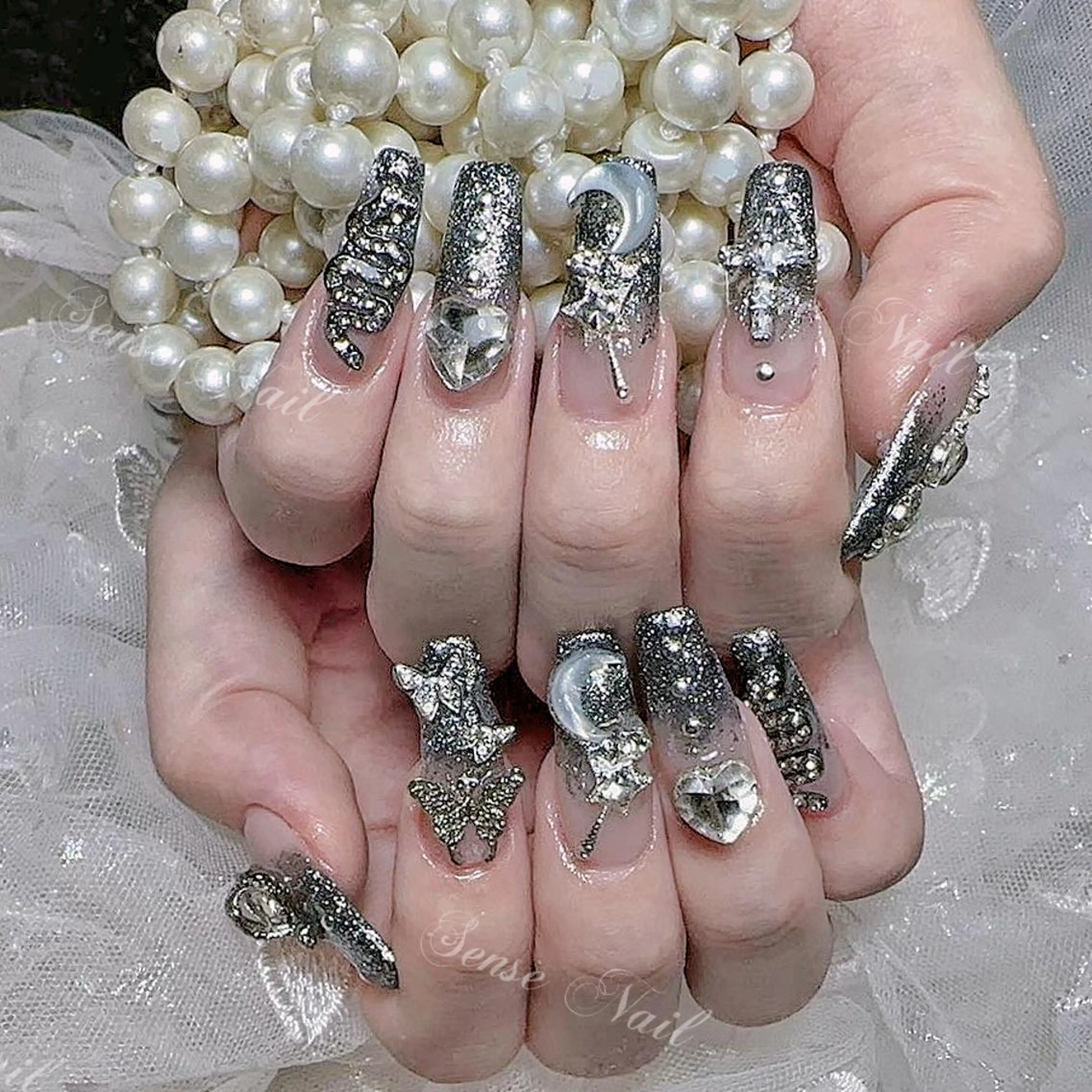 ネイル ハンドネイル 🦋Yumiio 🦋のネイルデザイン