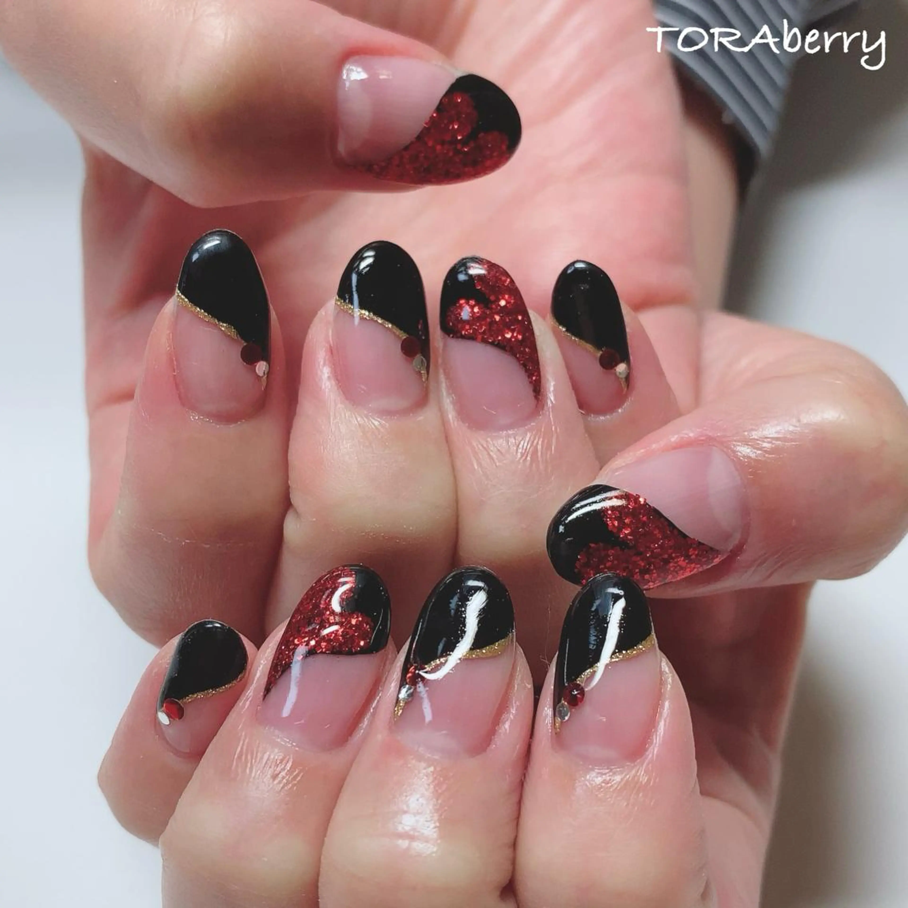 ネイル ハンドネイル ネイリスト なつみのネイルデザイン