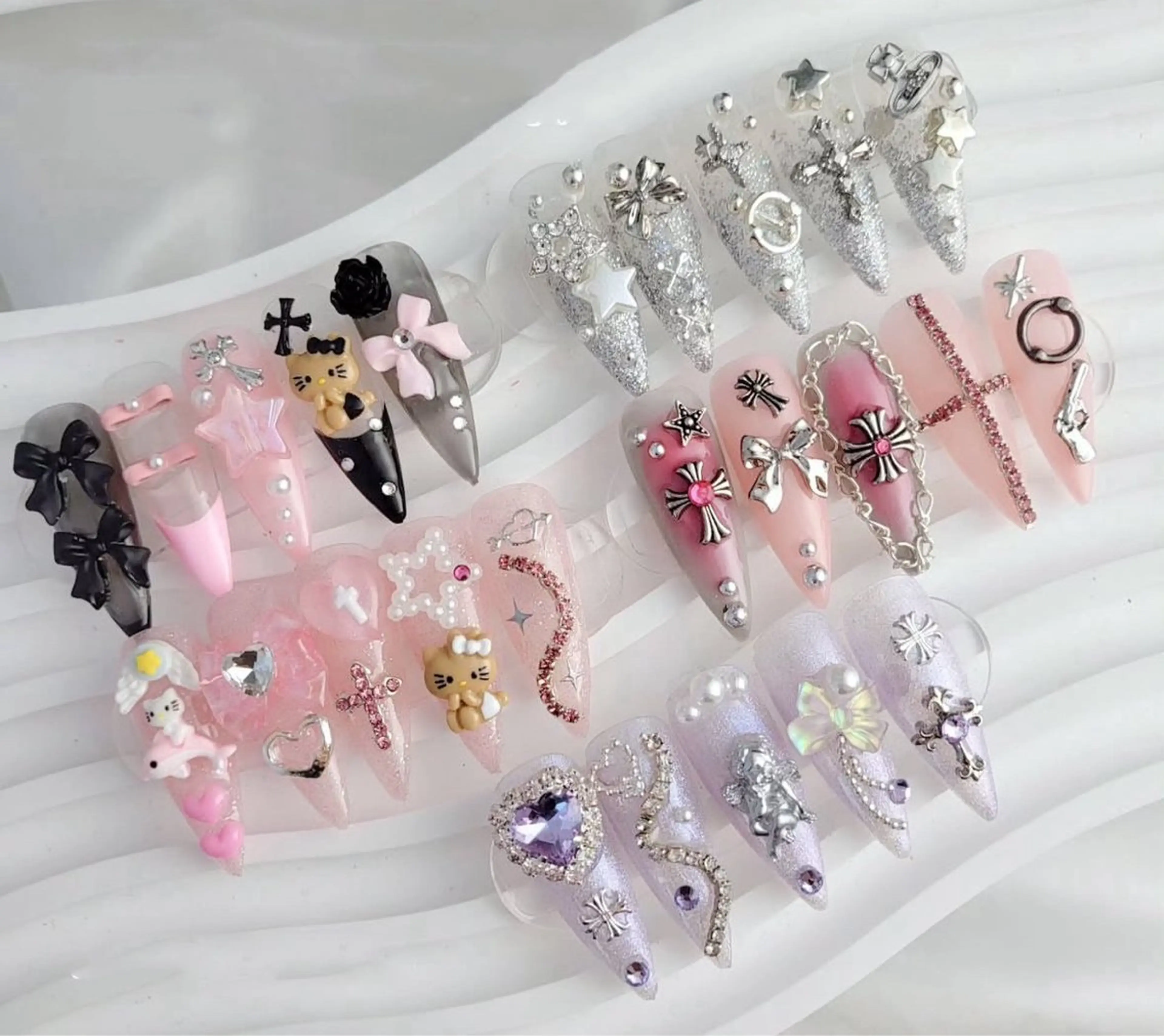 ネイル ハンドネイル 小方 サトミのネイルデザイン