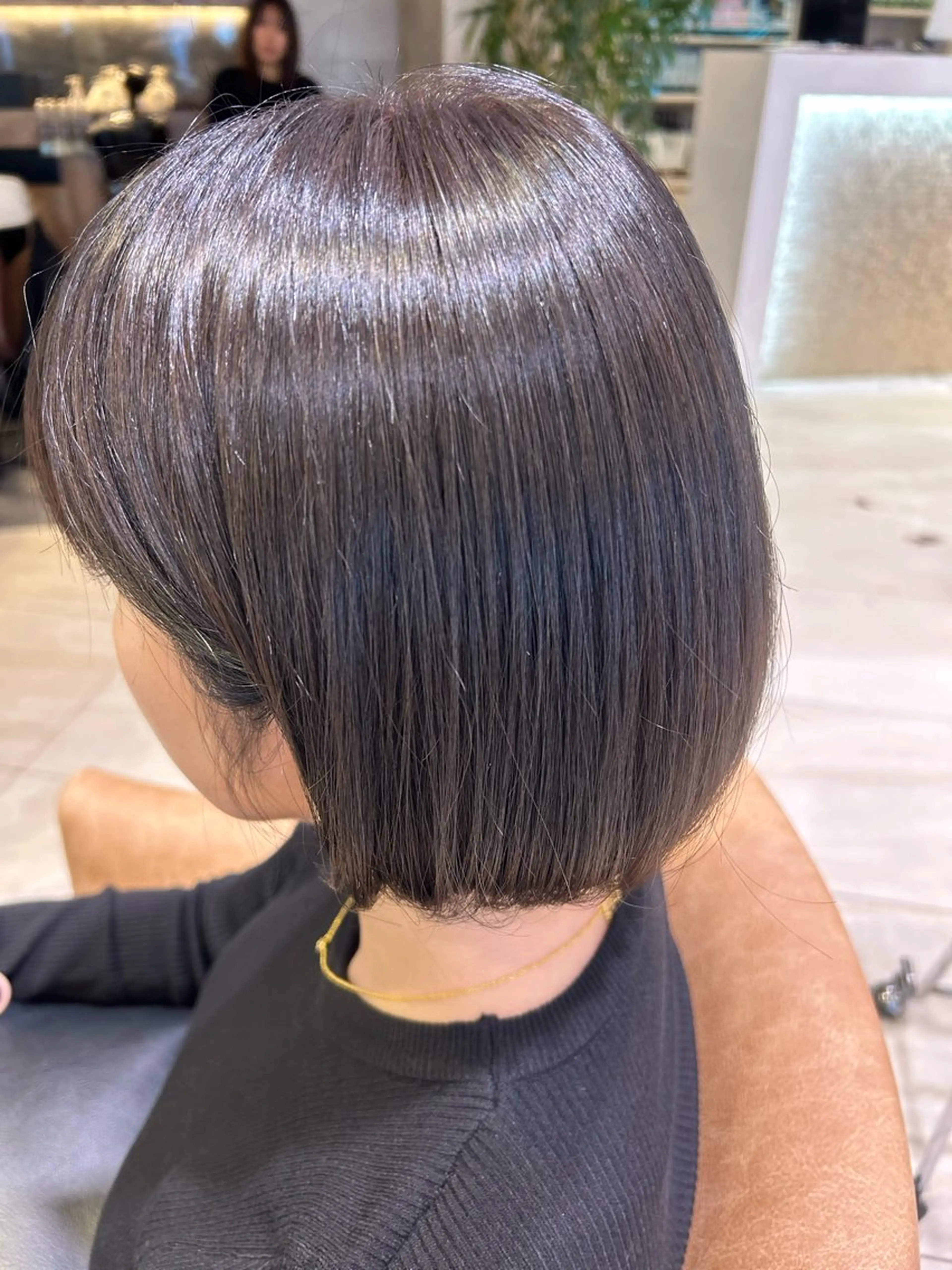 ミディアム カラー 艶カラー￤ こすい🫧のヘアスタイル