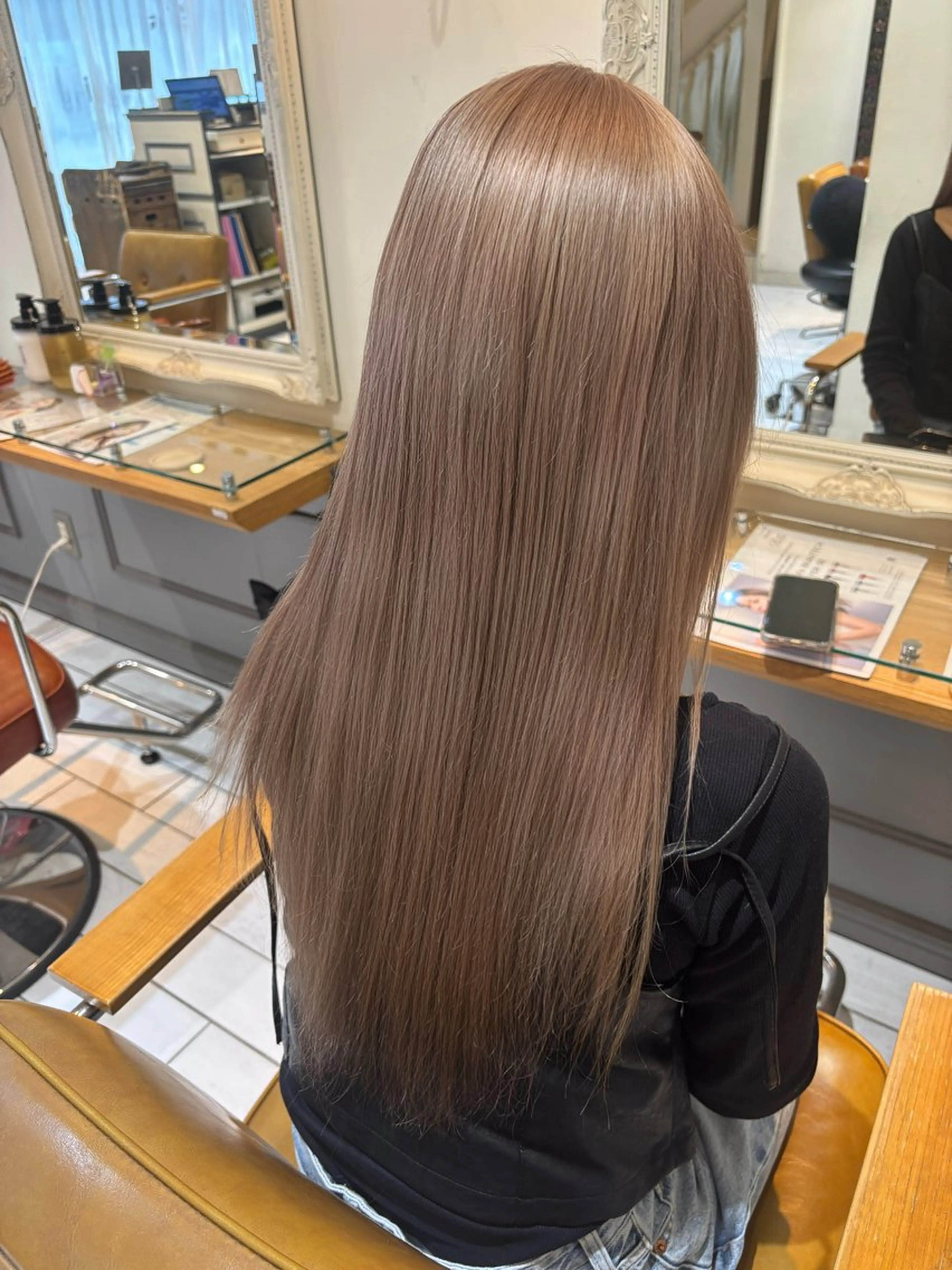 ロング ヘアカラー トリートメント Noel .⋆𝜗𝜚のヘアスタイル