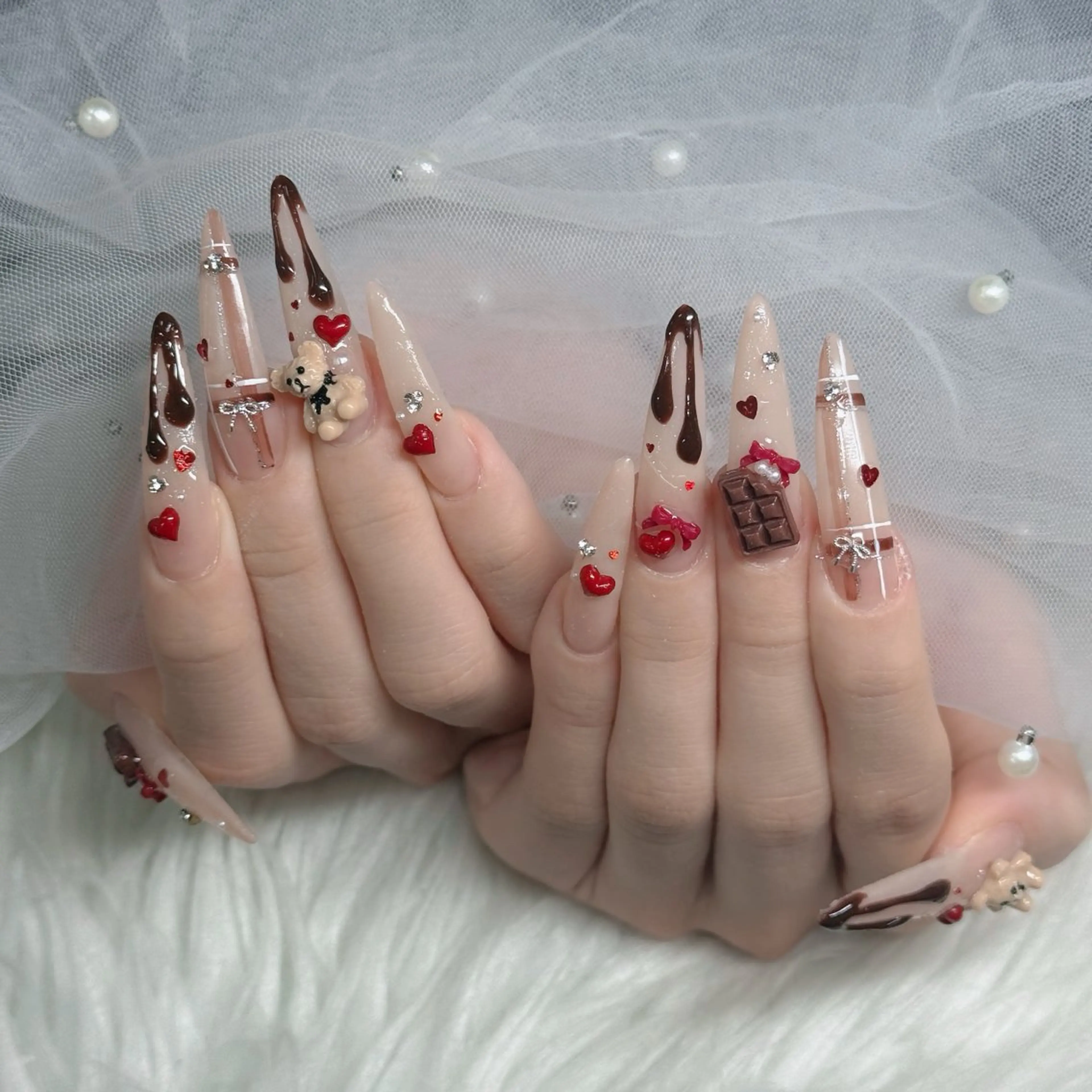 ネイル フットネイル フレンチネイル グラデーション 韓国ネイル マグネットネイル ハンドネイル Hani Nail Salonのネイルデザイン