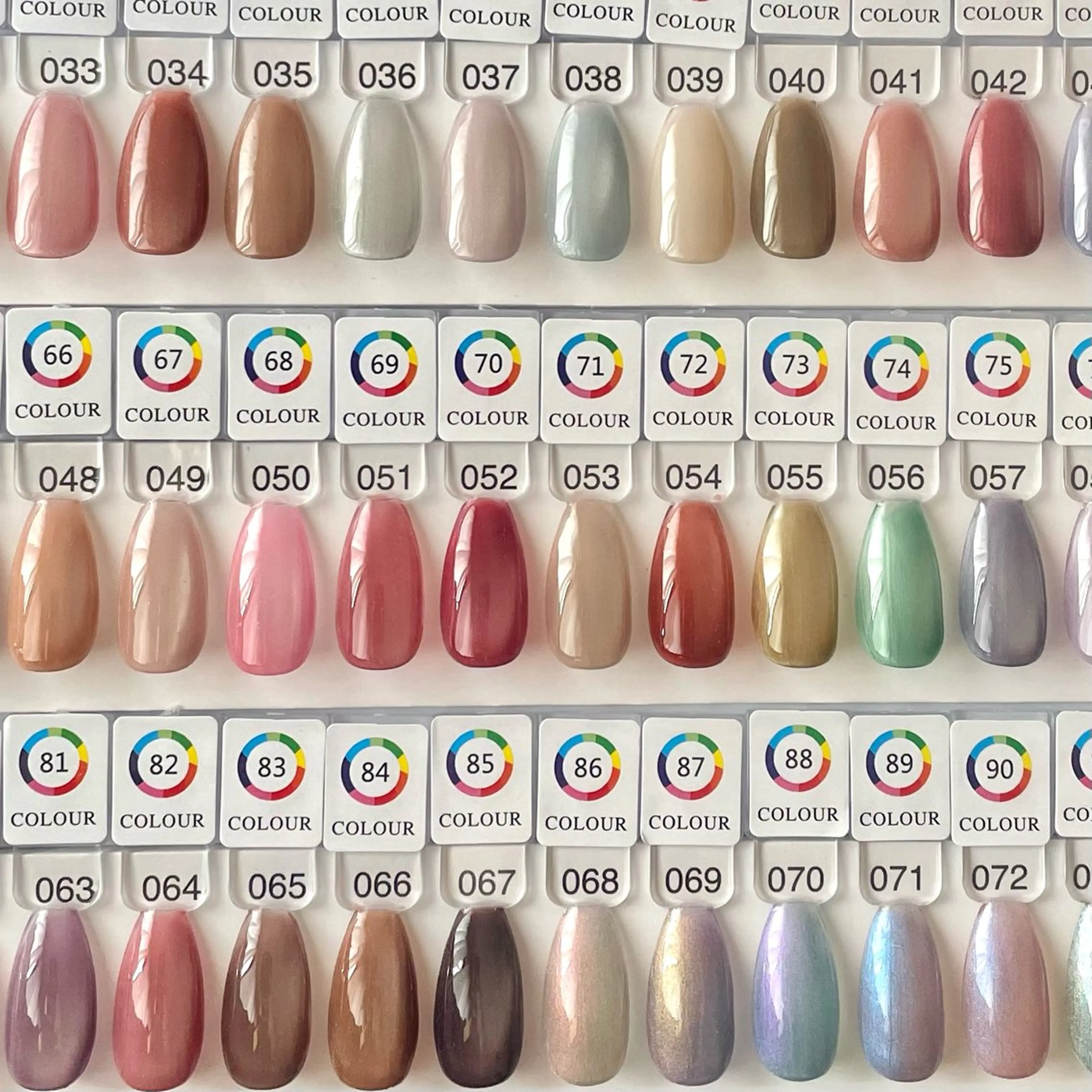 ネイル マグネットネイル ハンドネイル ハンドケア Natsumi 𓂃𓈒𓏸𓍯のネイルデザイン