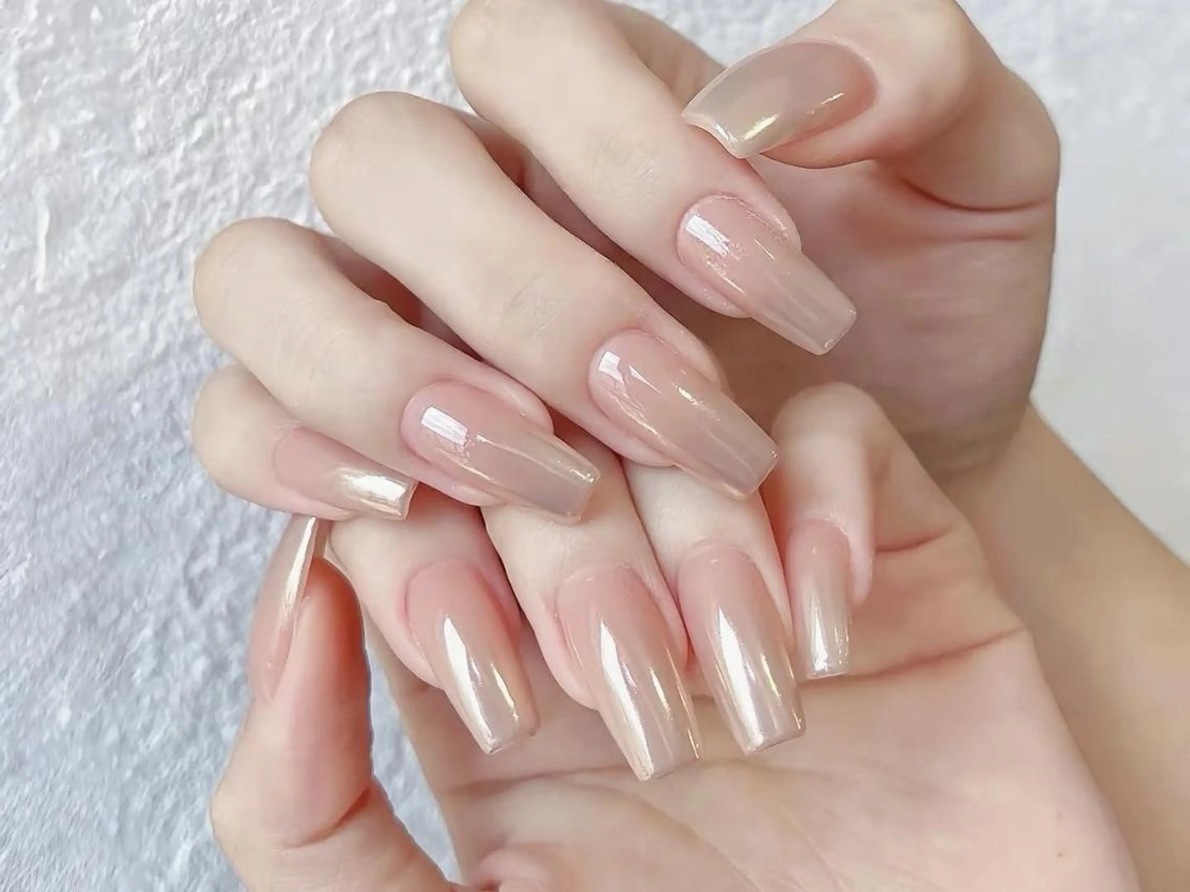 ネイル グラデーション ロングネイル ミラーネイル シンプルネイル ネイルチップ ハンドネイル ハンドケア Yuyu 🧁のネイルデザイン