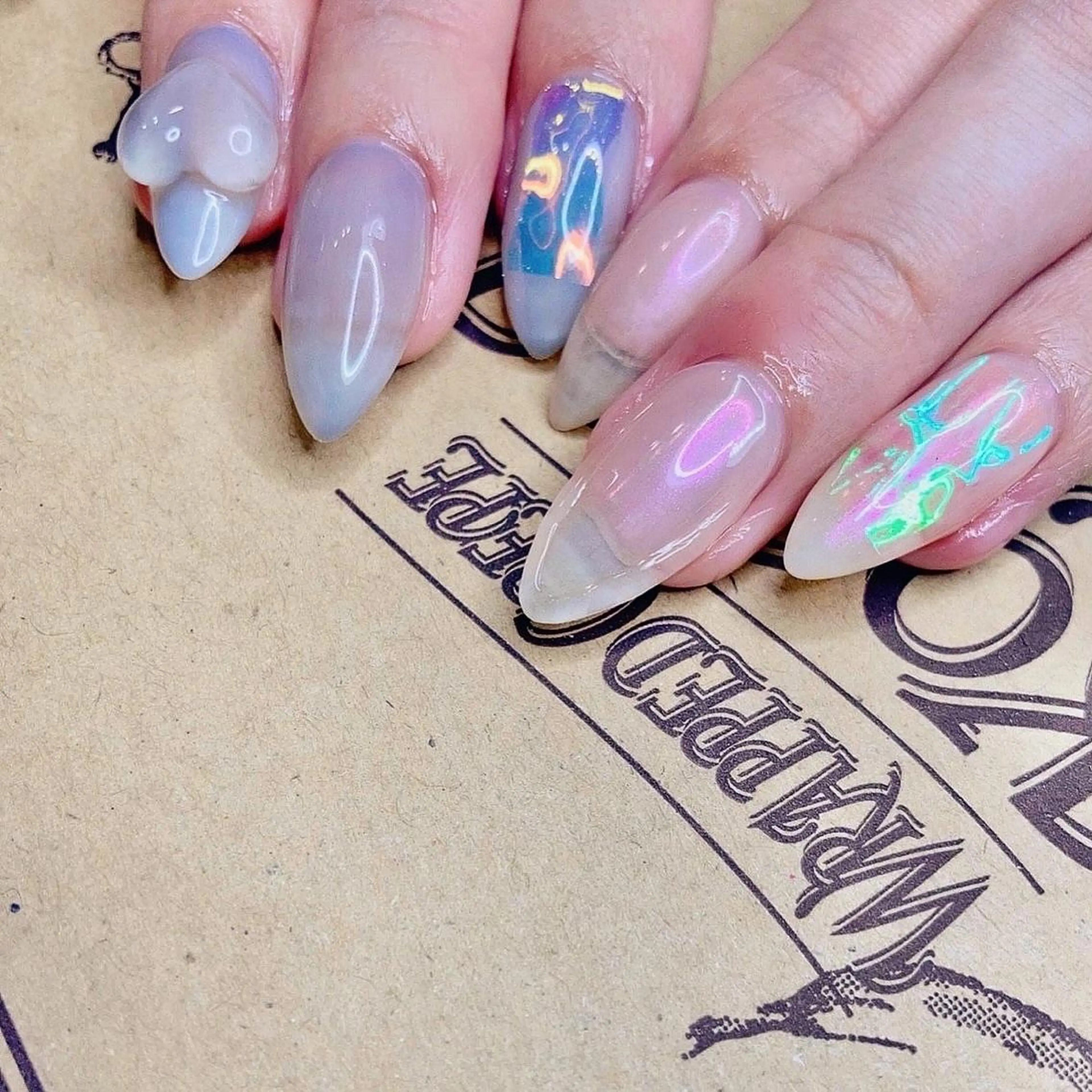 ネイル ハート NOIROUGE所属・NOI ROUGEのネイルデザイン