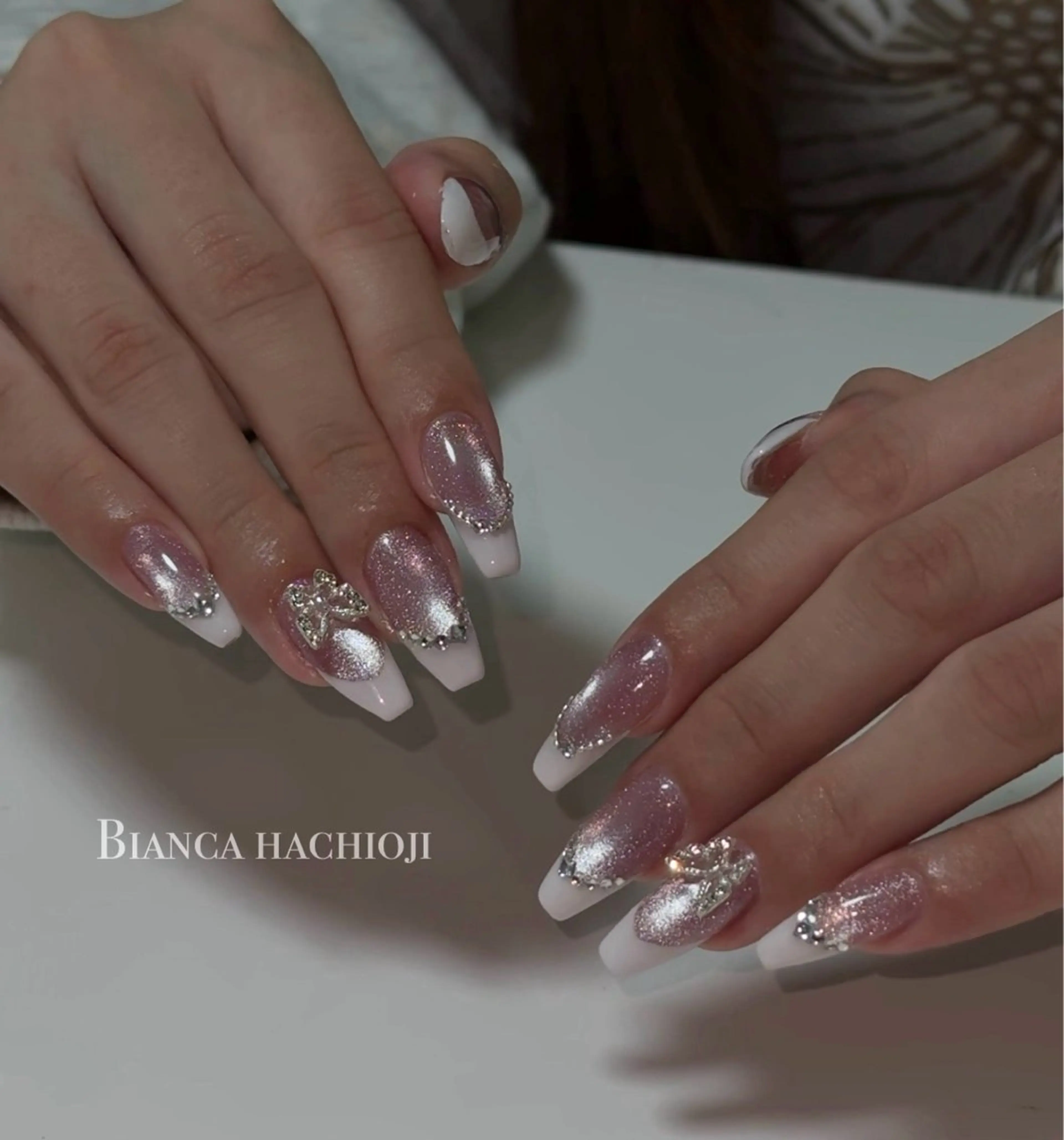 ネイル フレンチネイル マグネットネイル ハンドネイル Bianca🦋 AIRAのネイルデザイン