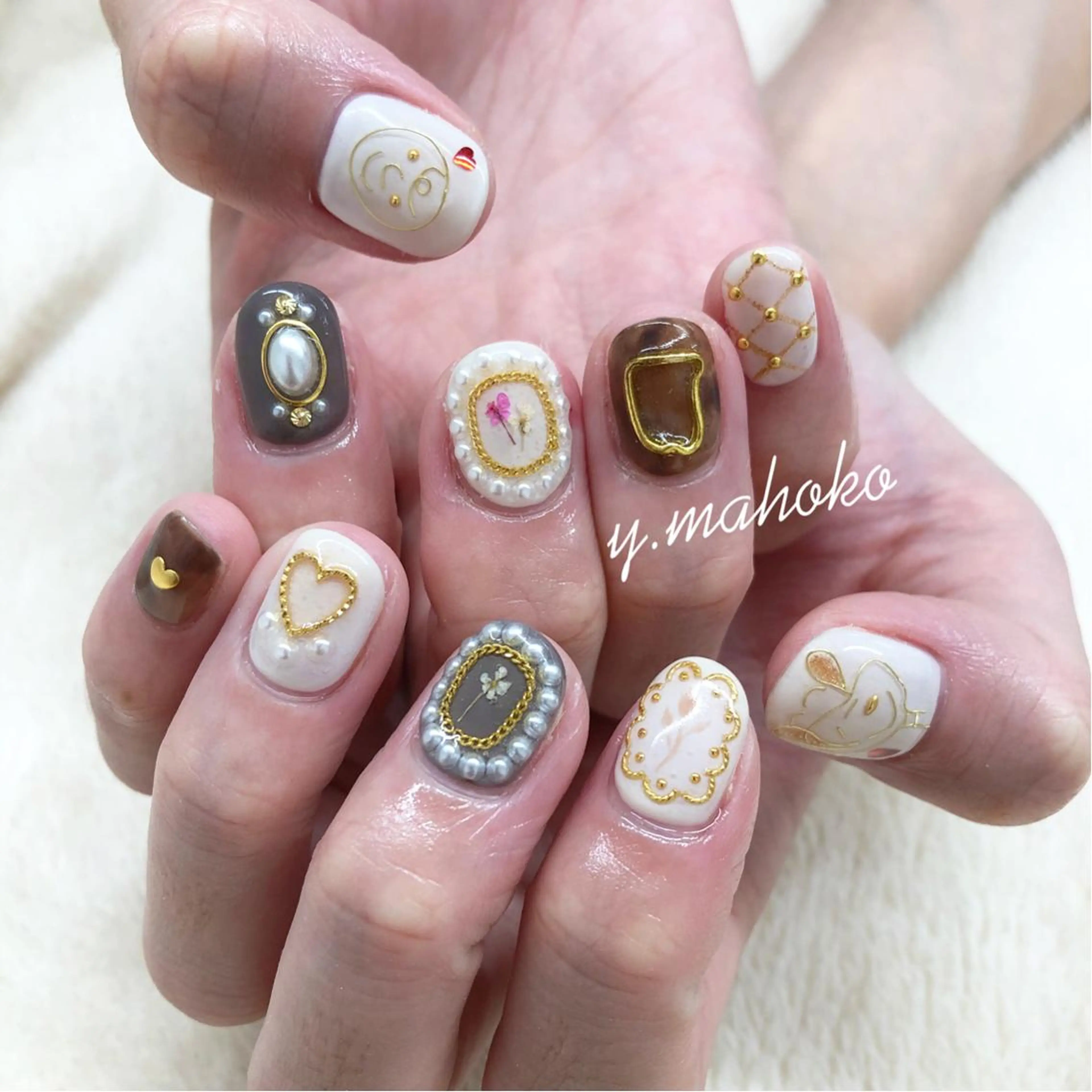 ネイル ハンドネイル She nail studio 原宿所属・パラジェル有/ スカルプ/mahoのネイルデザイン