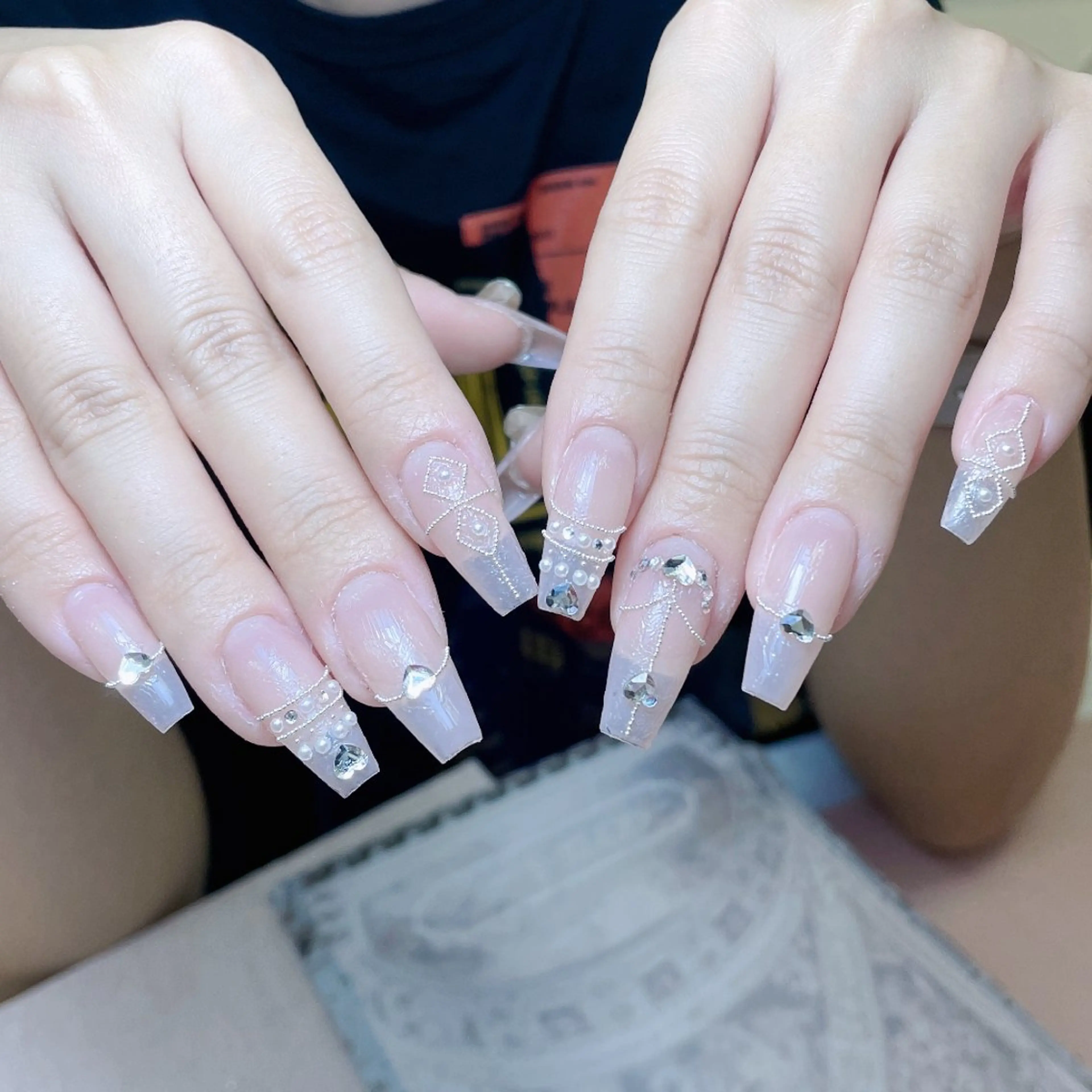 ネイル フレンチネイル ガーリー 韓国ネイル ワンホンネイル Melody Nail所属・Melody  3D/スカルプ専門店のネイルデザイン