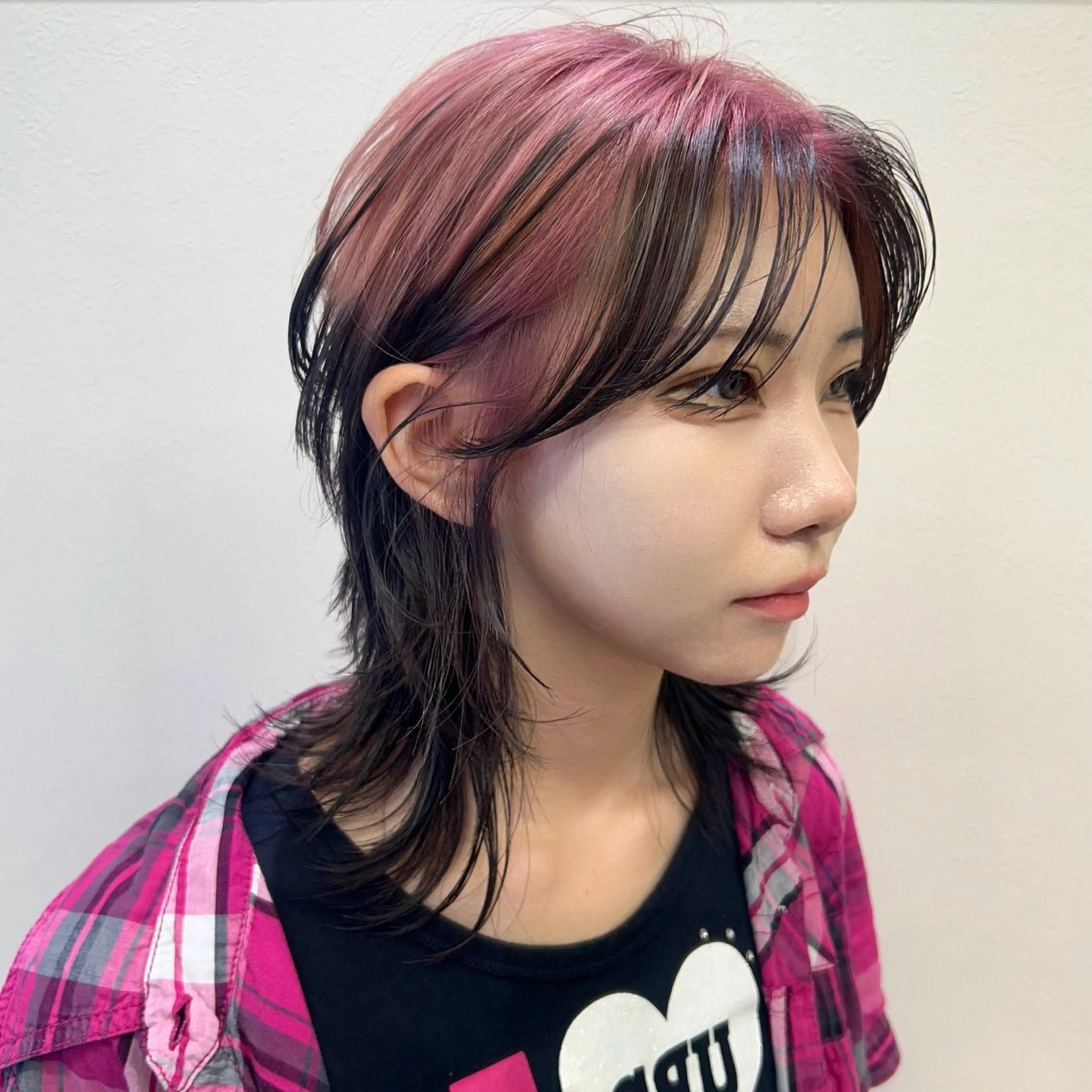 【ポイントブリーチ】インナーカラー+トリートメント🫧ダブルカラー/リタッチの写真