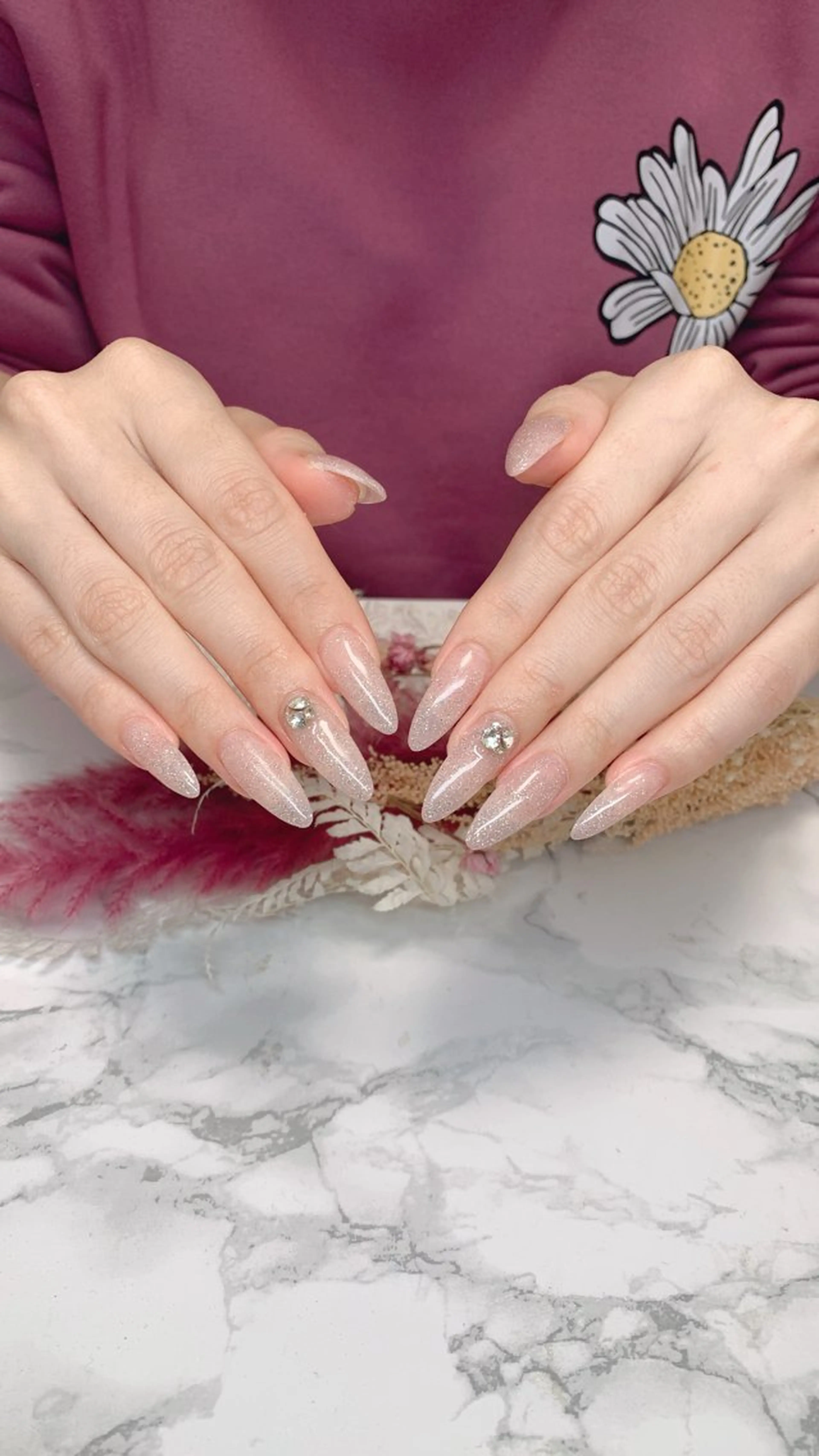 ネイル ハンドネイル はな💎ネイル ワンホン、長さ出しのネイルデザイン