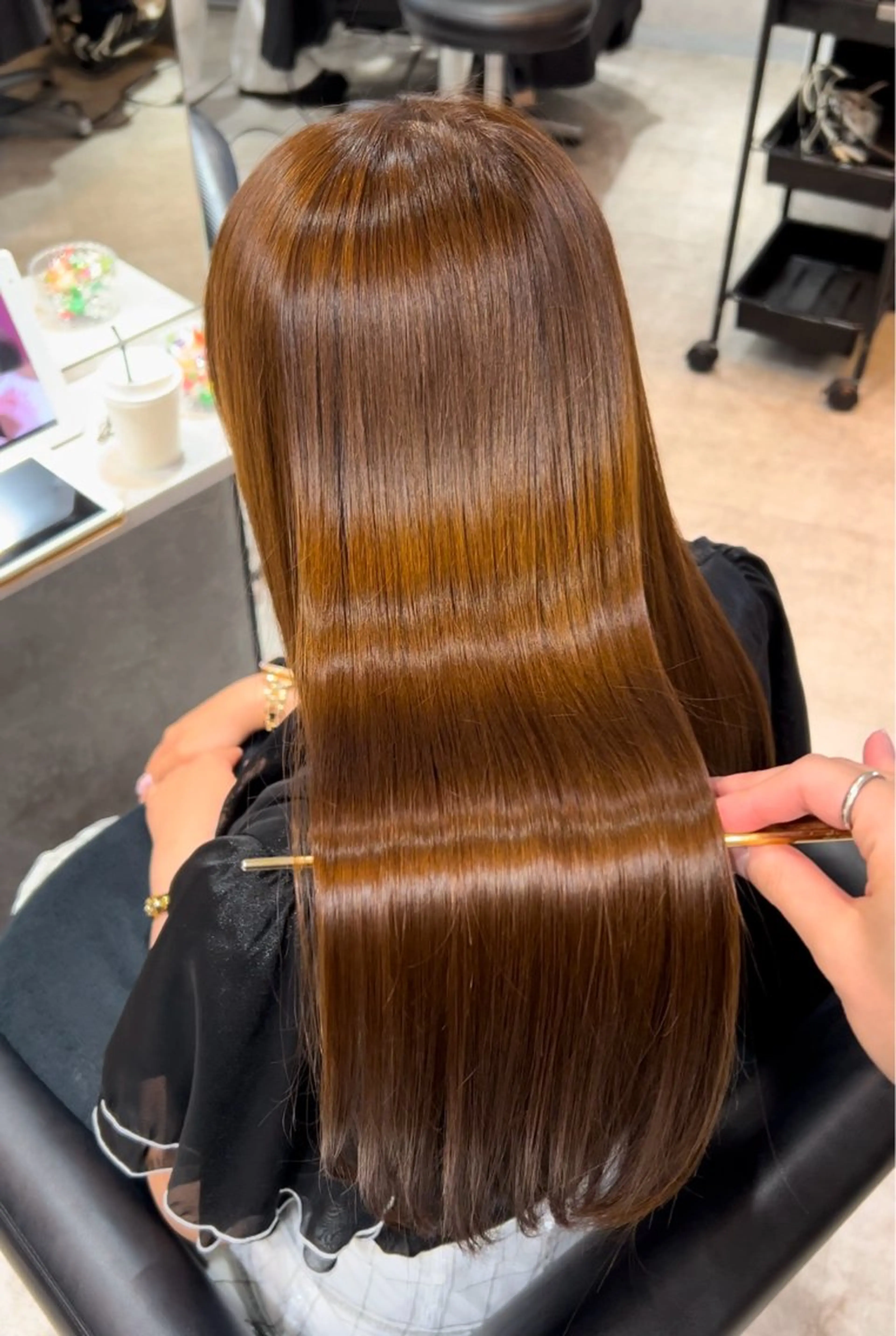 セミロング カラー 顔周りカット/髪質改 善/新宿/畑中稔里のヘアスタイル