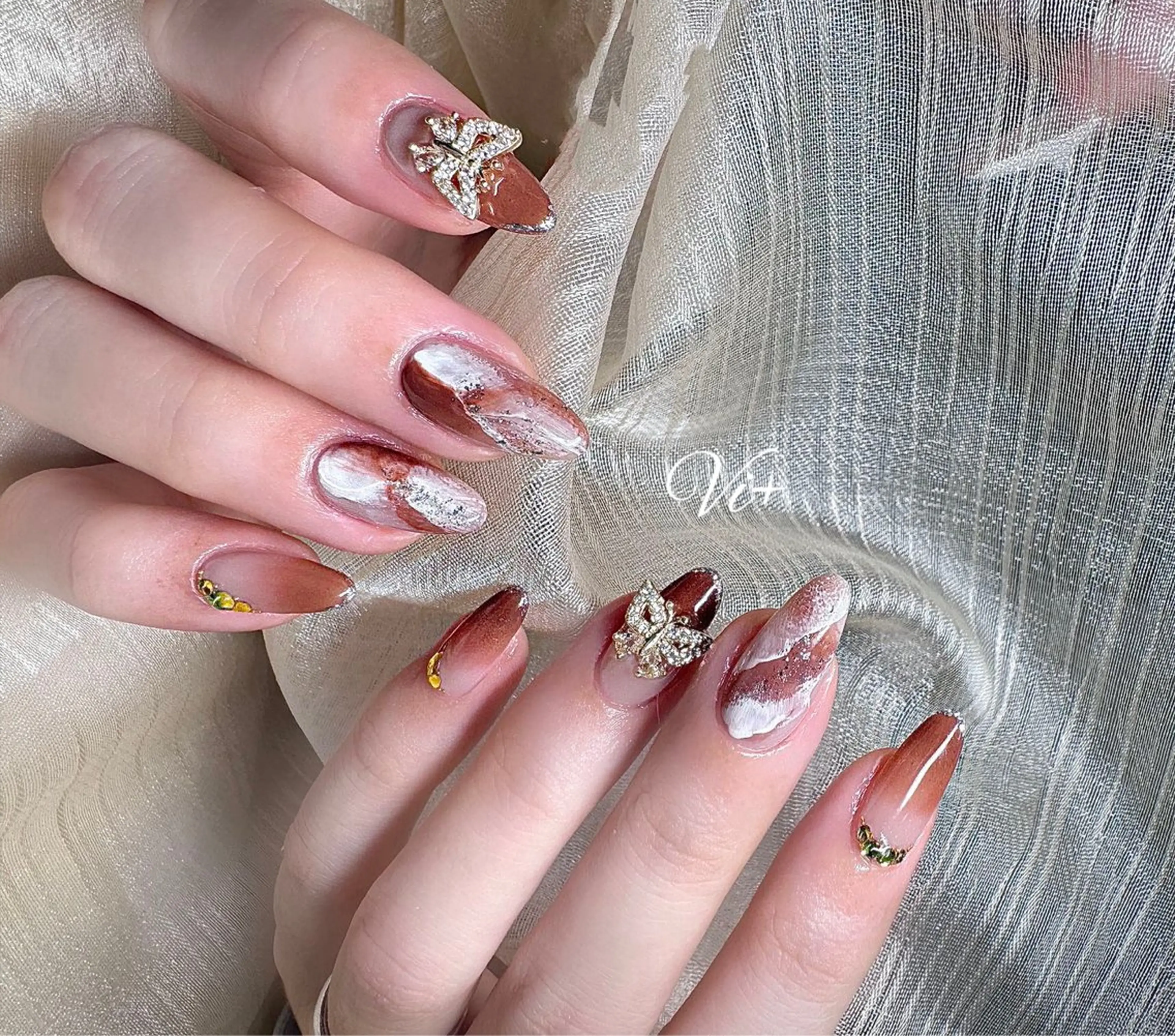 ネイル ハンドネイル ✨Nailsalon Vi+✨のネイルデザイン