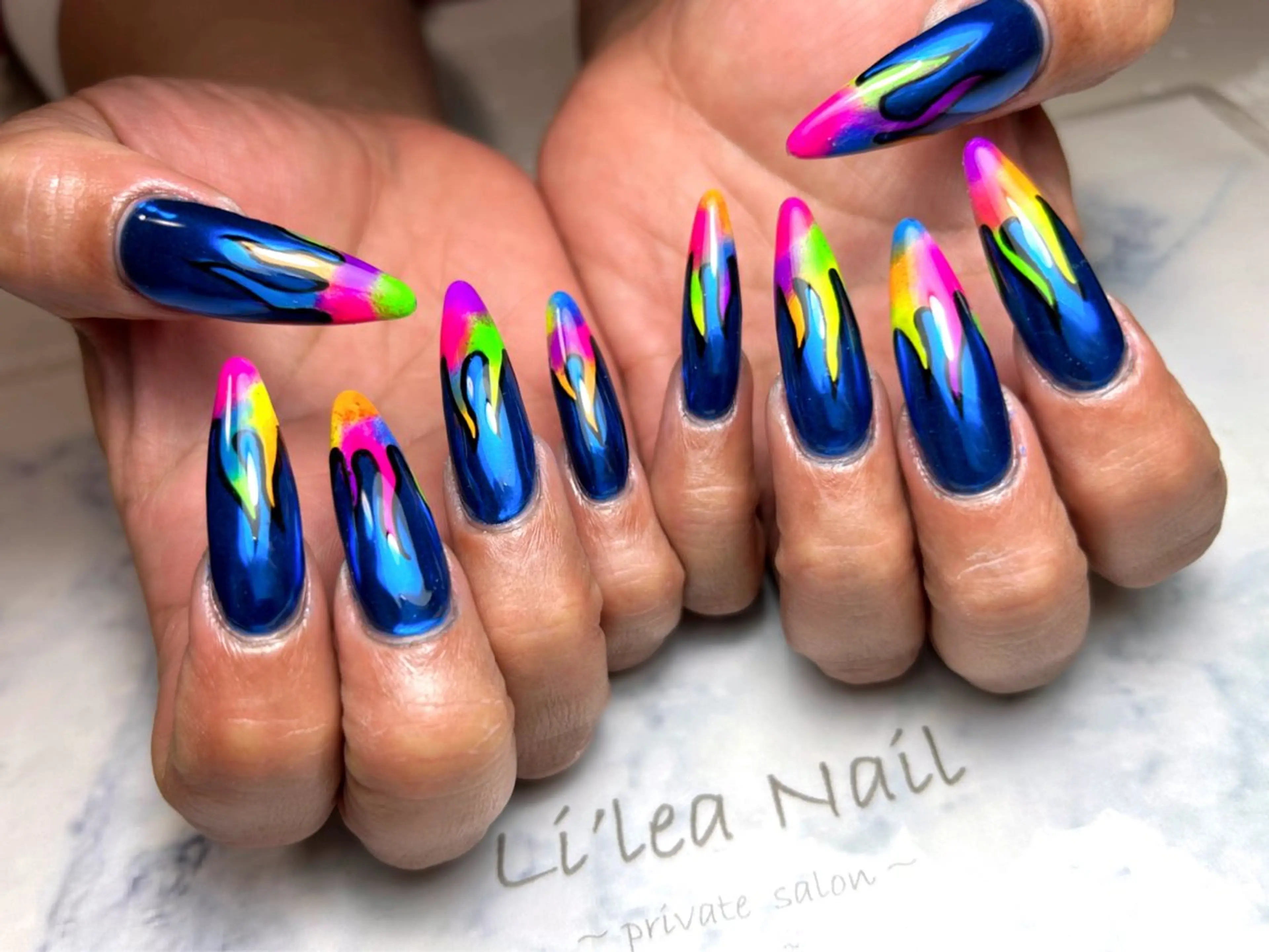 ネイル Li'leaNail AINAのネイルデザイン