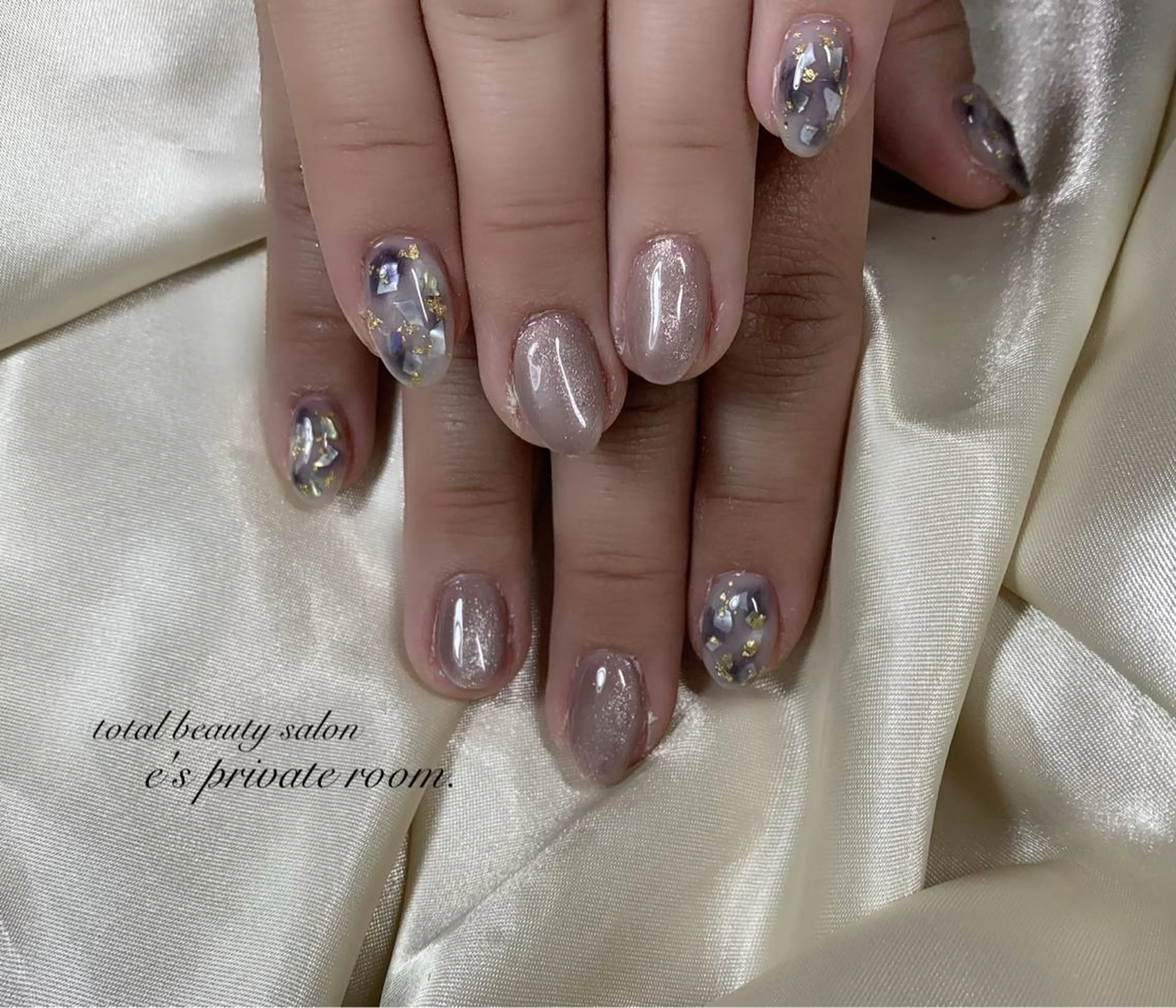 ネイル LAVISH nail salonのネイルデザイン