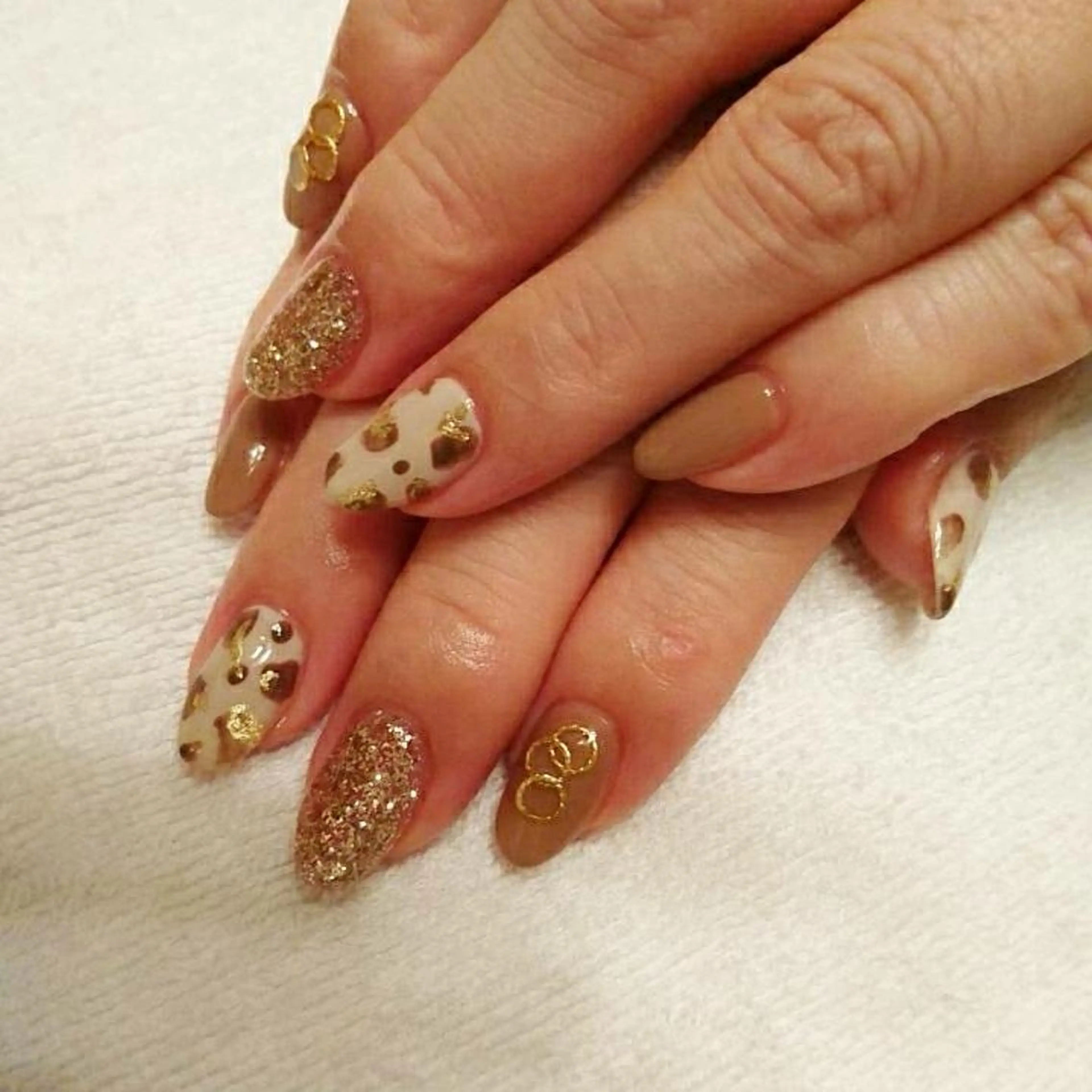 ネイル Fleur 【フルール】のネイルデザイン