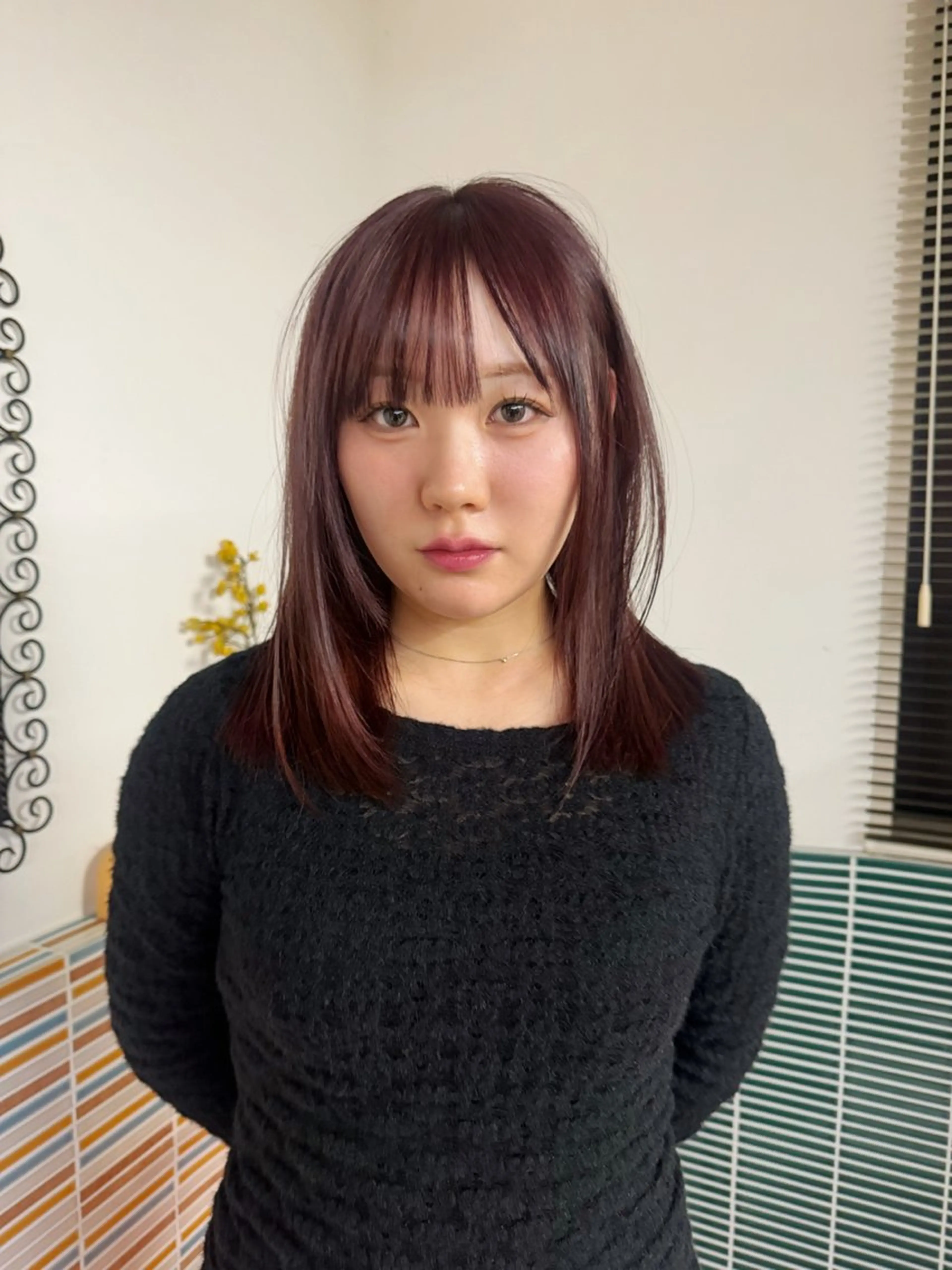 セミロング 梅田/ハイトーン/ 透明感カラー/縮毛のヘアスタイル