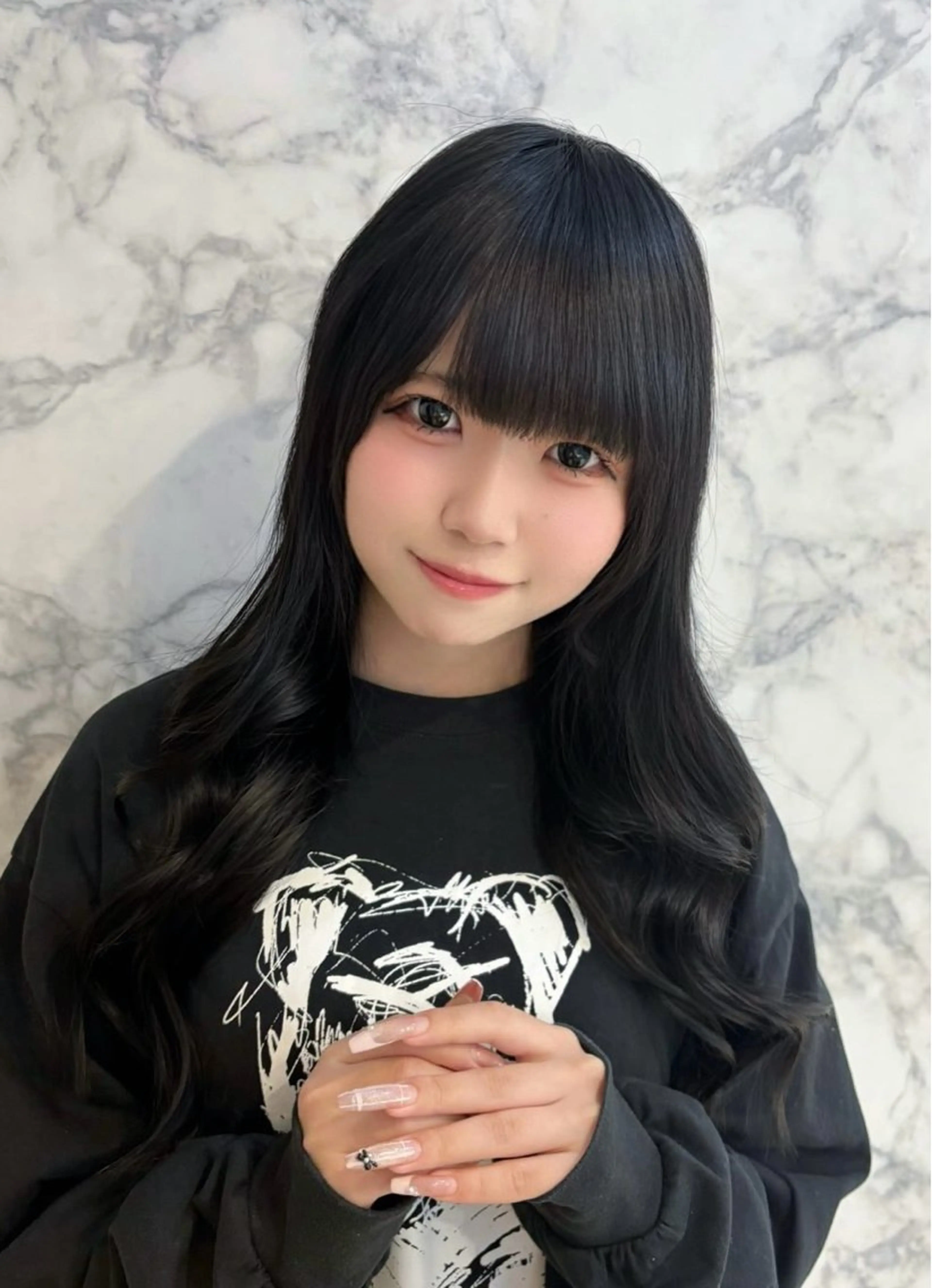 ロング エクステ 上尾韓国レイヤー/ 艶カラー/しの🫧のヘアスタイル