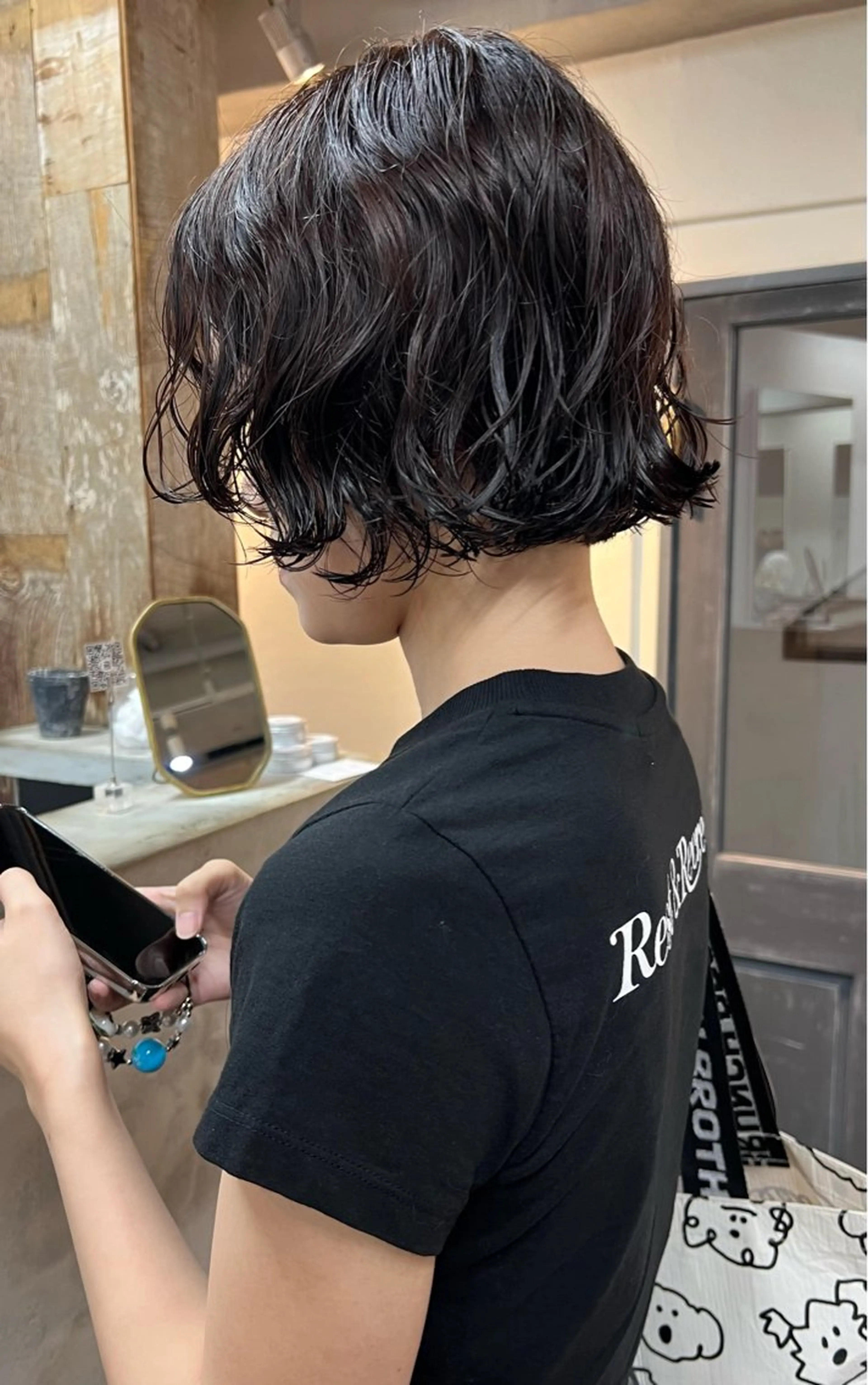 ショート カット ヘアカラー パーマ 東のりか/ハイトーン ブリーチカラー/ボブのヘアスタイル