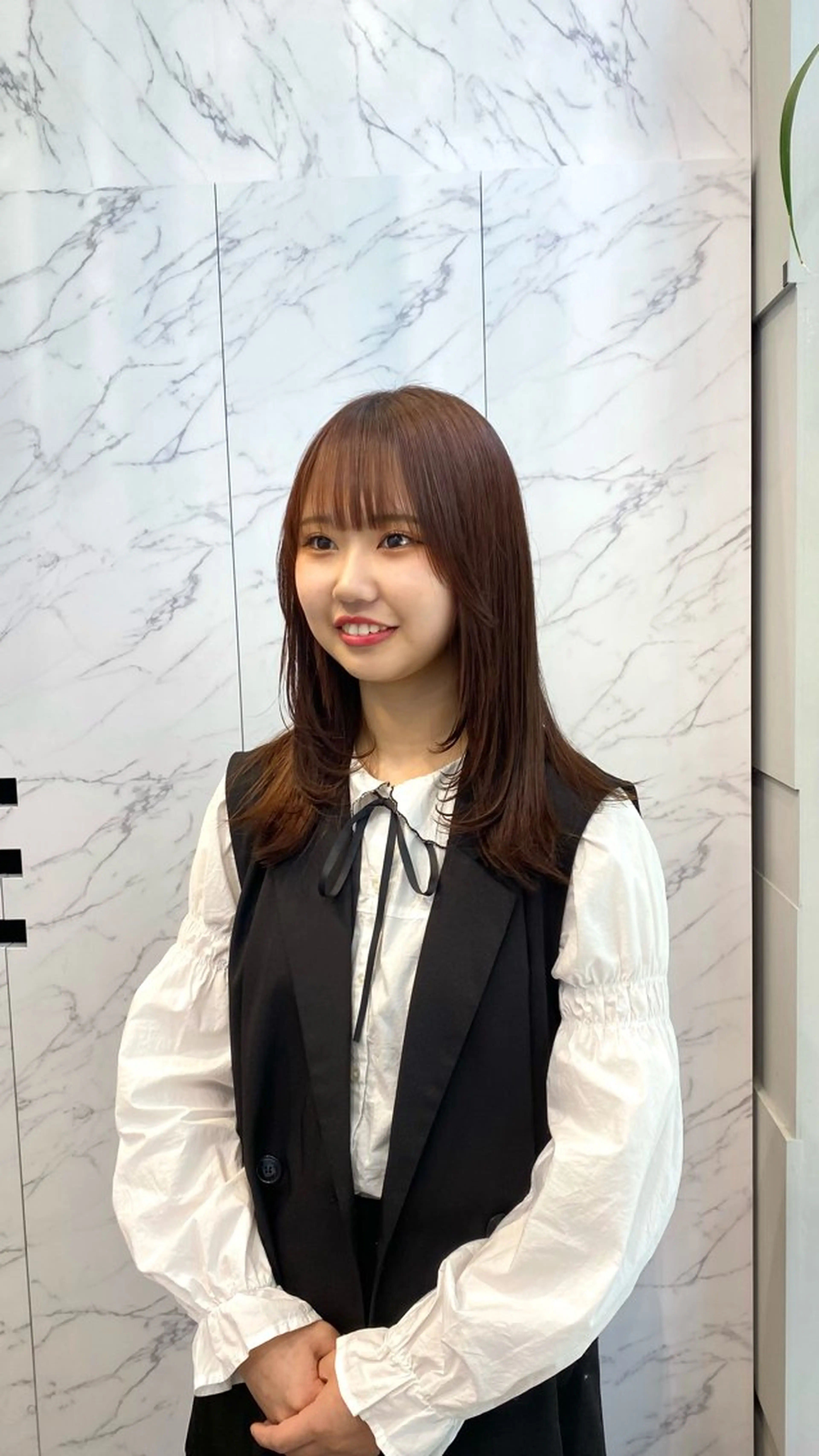 ロング マツザキ マナトのヘアスタイル