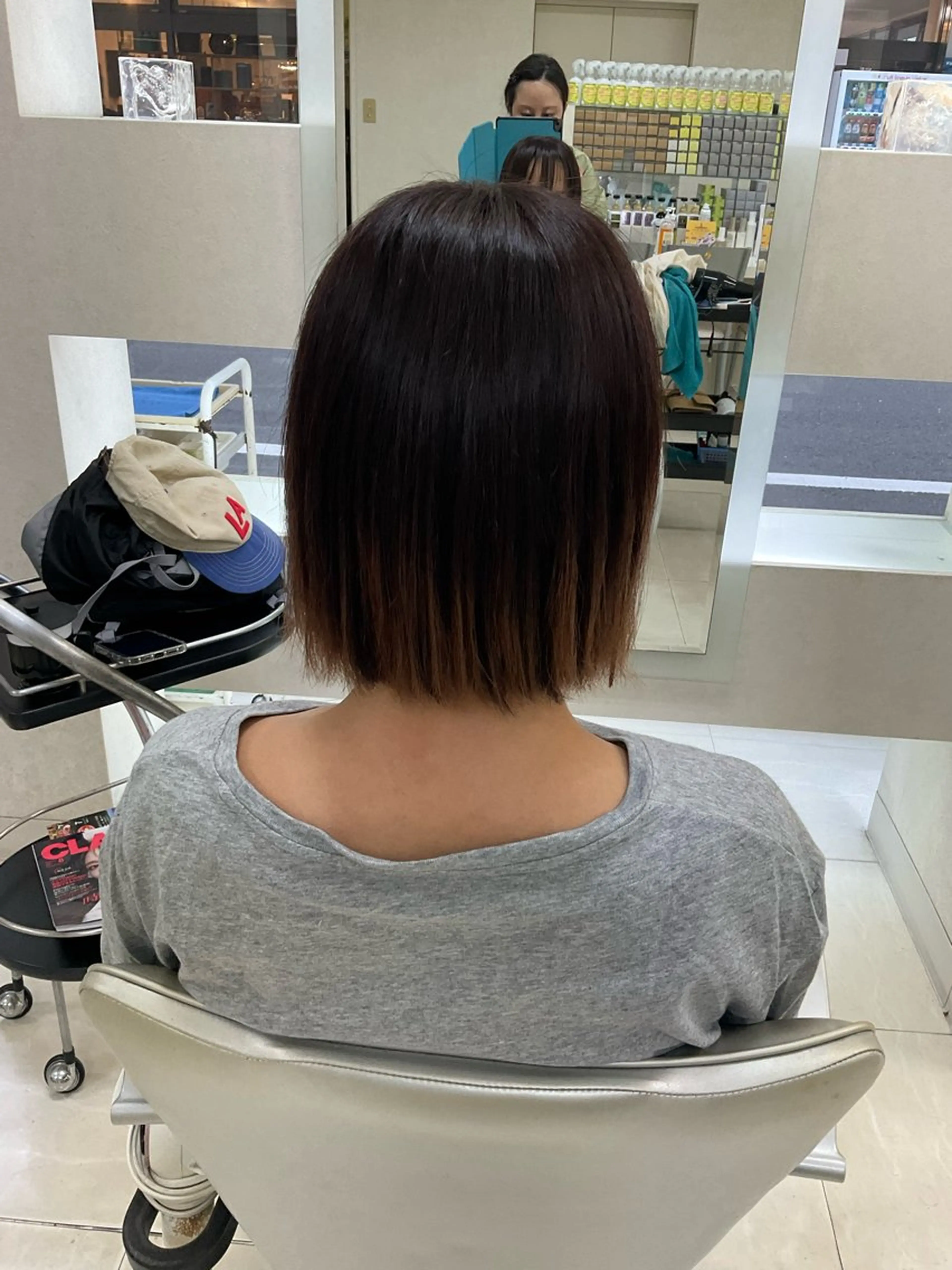 ミディアム タカハシ リナのヘアスタイル