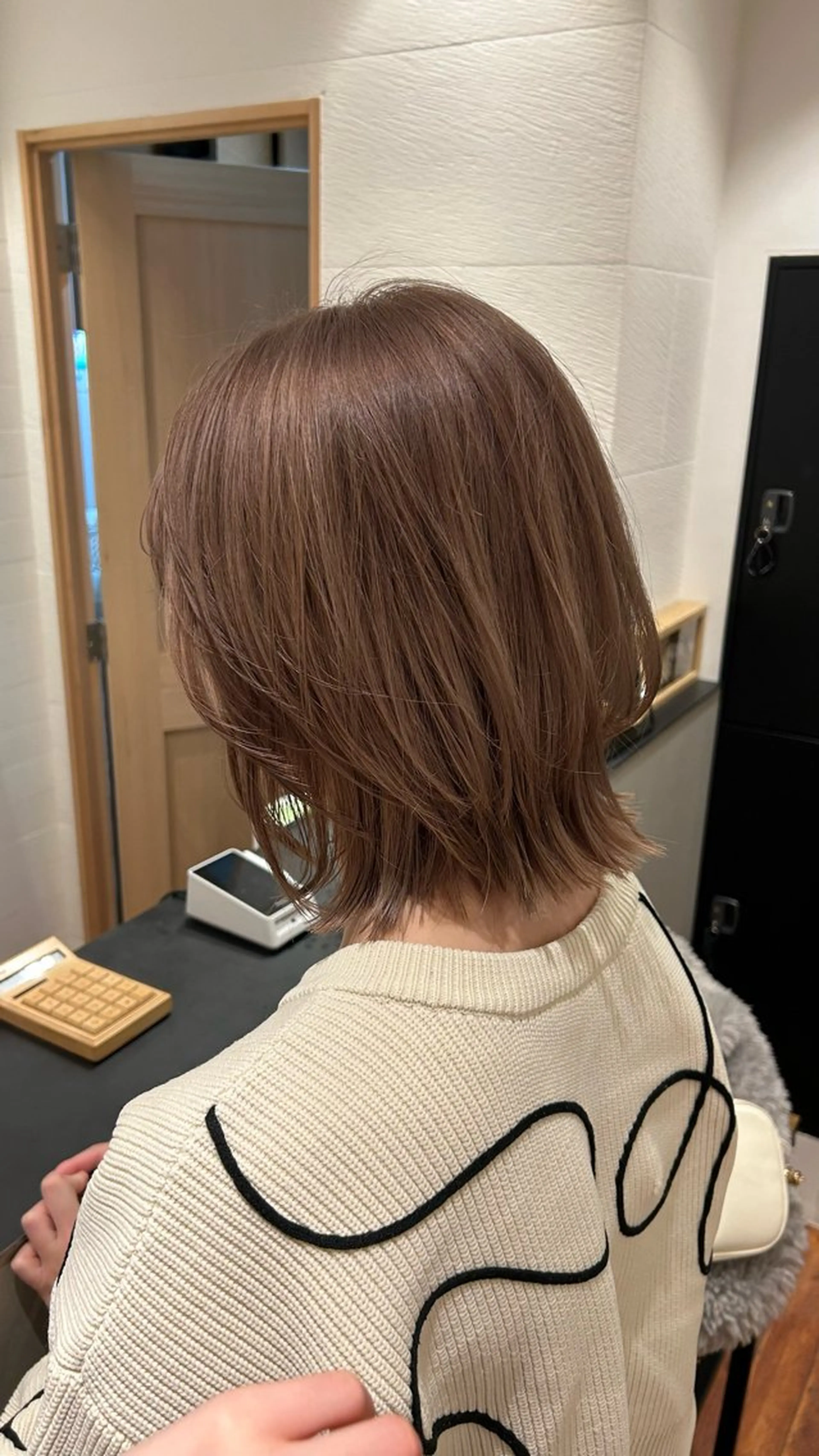 ミディアム 海奈 メンズカットのヘアスタイル