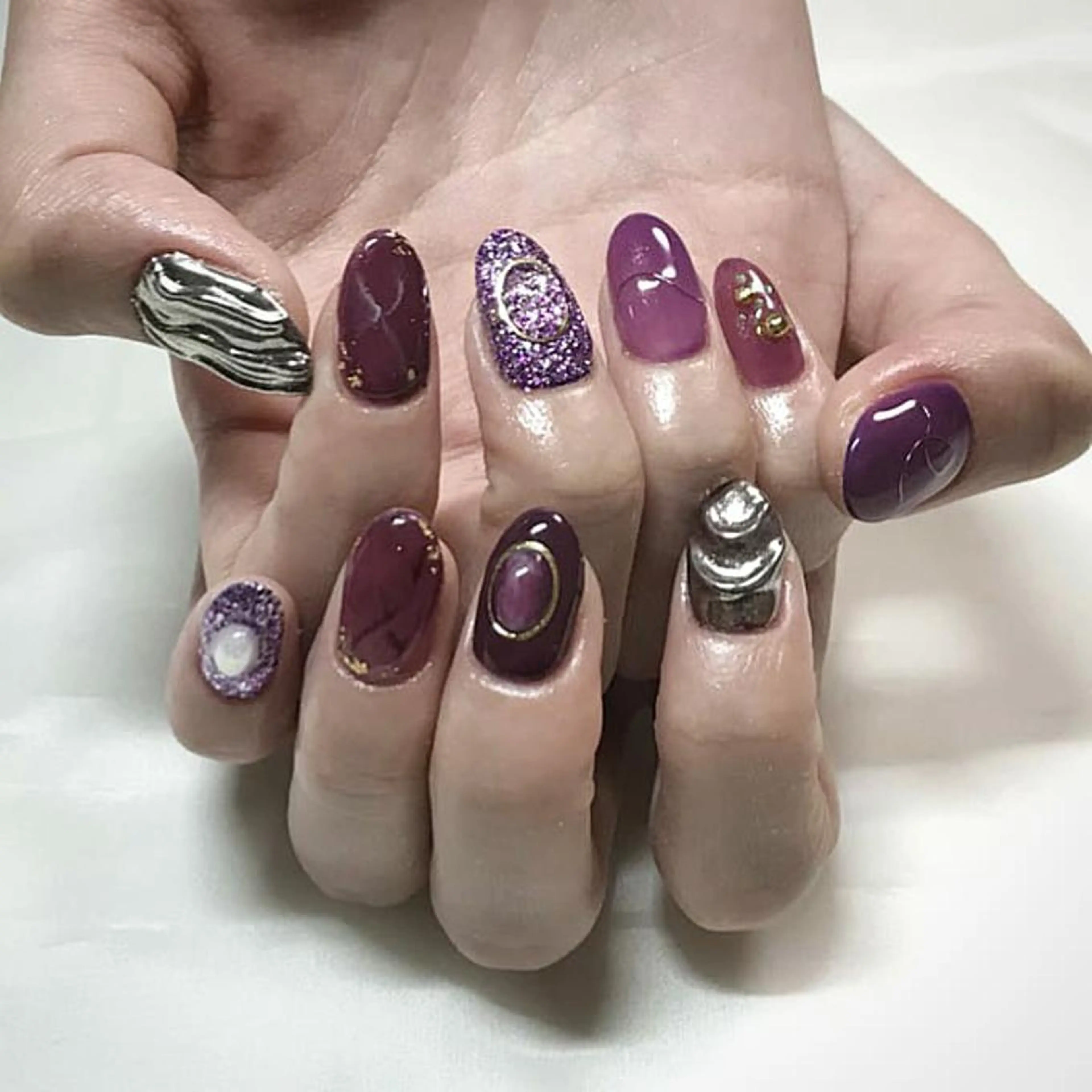 ネイル ニュアンスネイル パープル ハンドネイル ハンドケア lylynail YUUKAのネイルデザイン