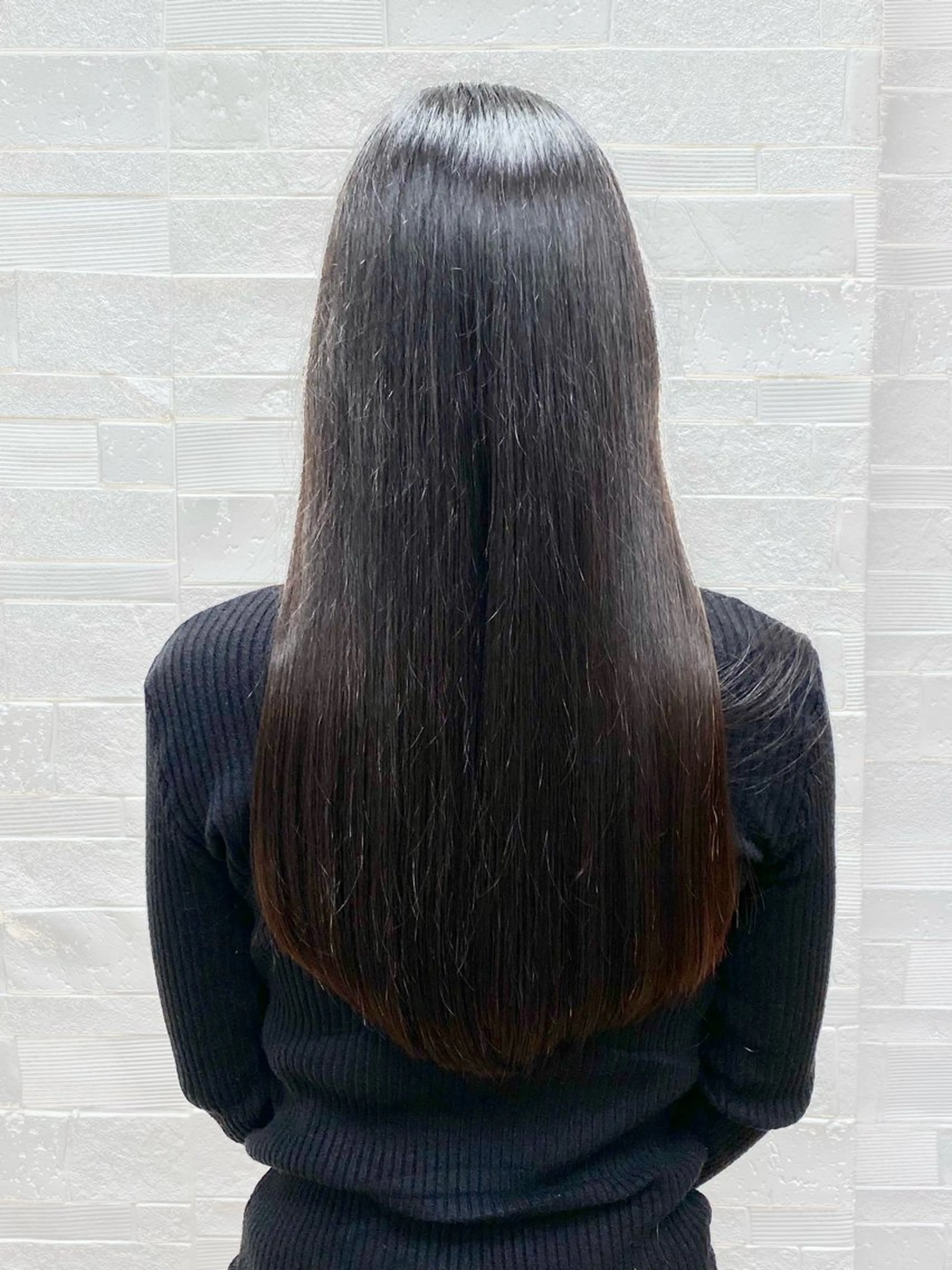 ロング 顔周りカット レイヤーカット ローレイヤー 🌙𝑳𝑼𝑵𝑨 工藤/メンズカット✂のヘアスタイル
