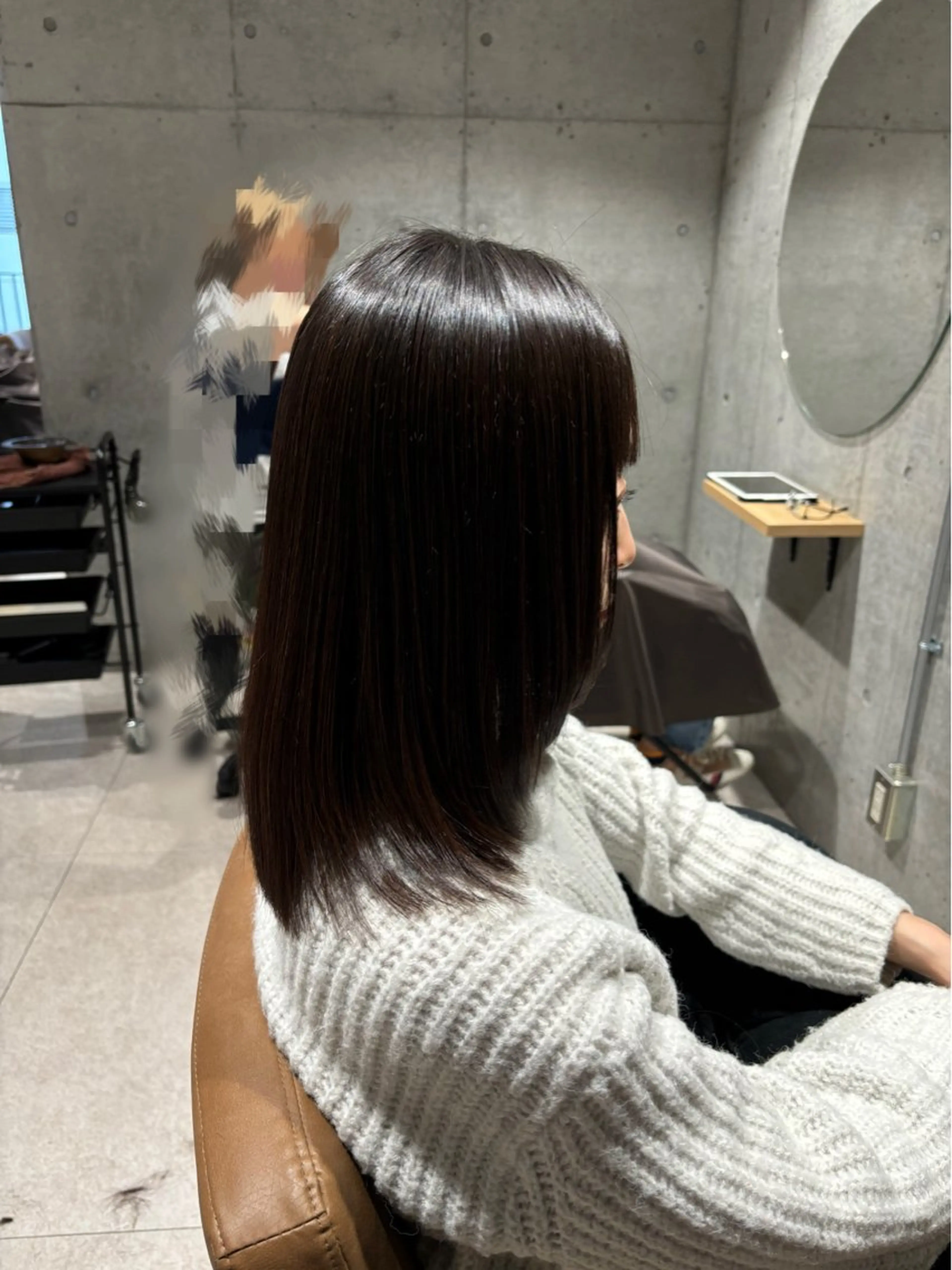 ミディアム 顔まわりレイヤー 顔周りカット レイヤーカット 縮毛矯正 LOOSE立川 SHIMODA🧸のヘアスタイル