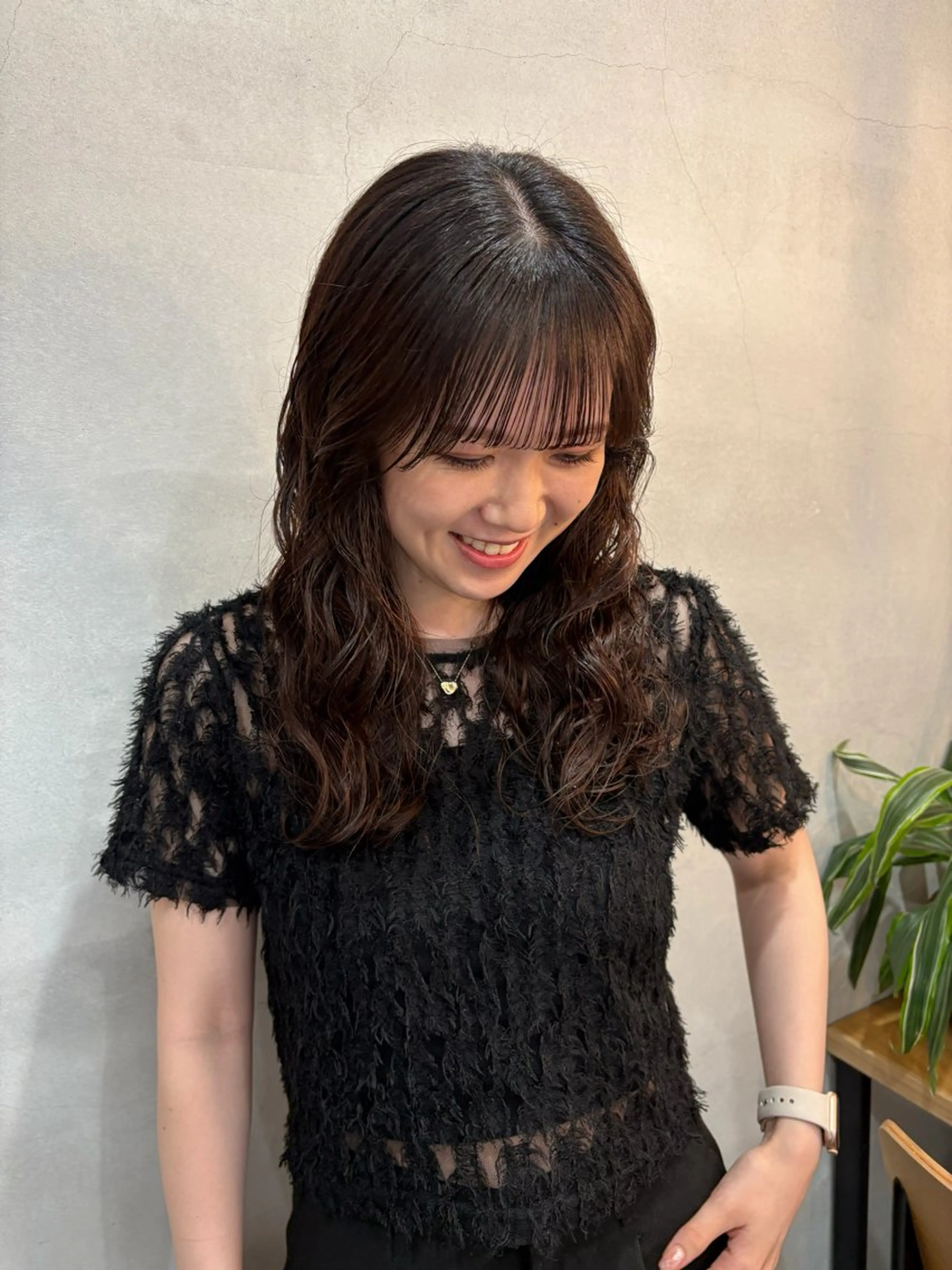 ミディアム パーマ カット パーマ トリートメント ルプラボウ  藤原 千紗のヘアスタイル