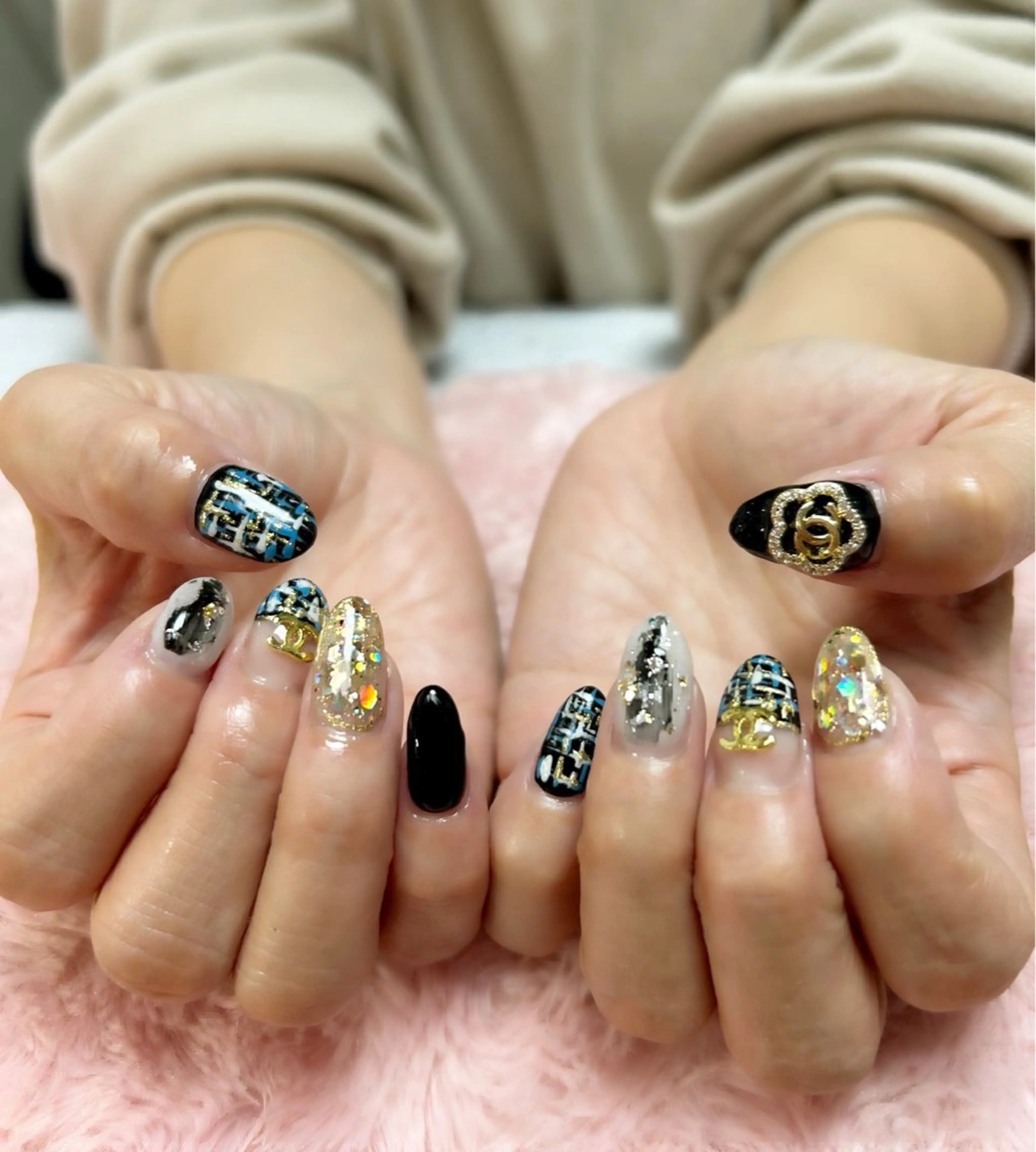 ネイル ＧＬAD グラットのネイルデザイン