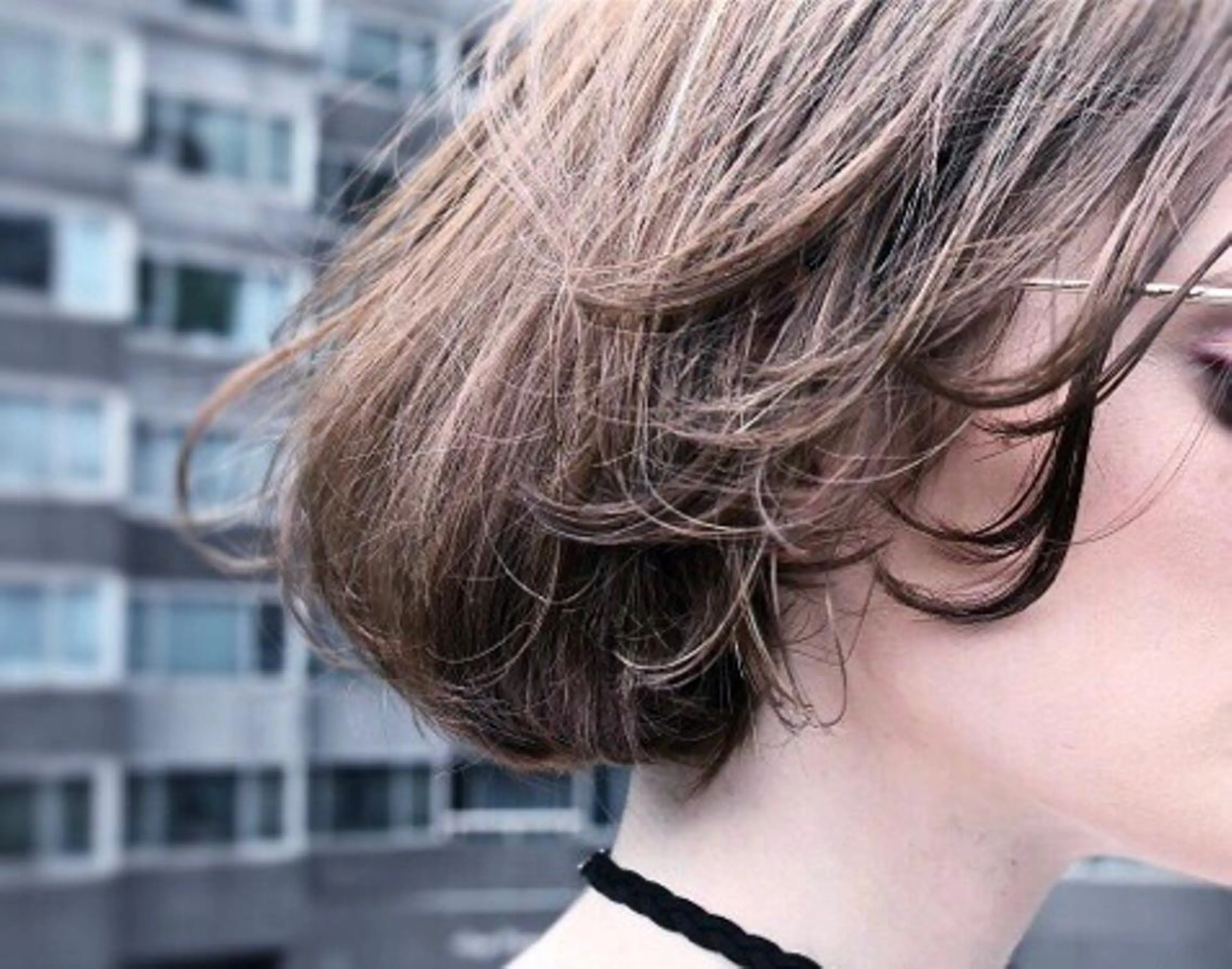 ショート カラー ハイライトカラー ボブ ハイライト カット ヘアカラー トリートメント ケア剤オタク×海外 ヘア長谷川裕起のヘアスタイル