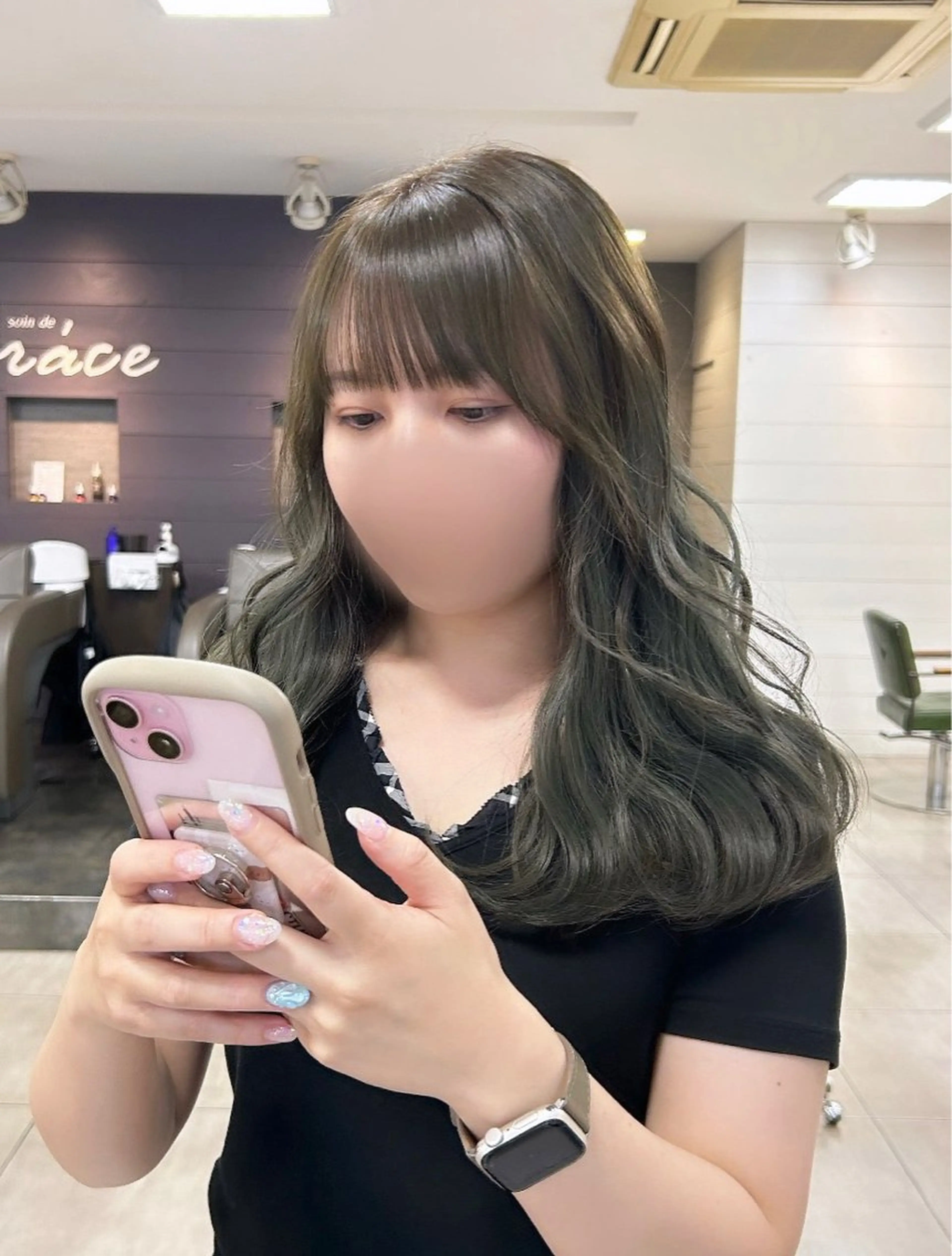 セミロング カット ヘアカラー 🫧艶髪カラー🫧 森本くるみのヘアスタイル