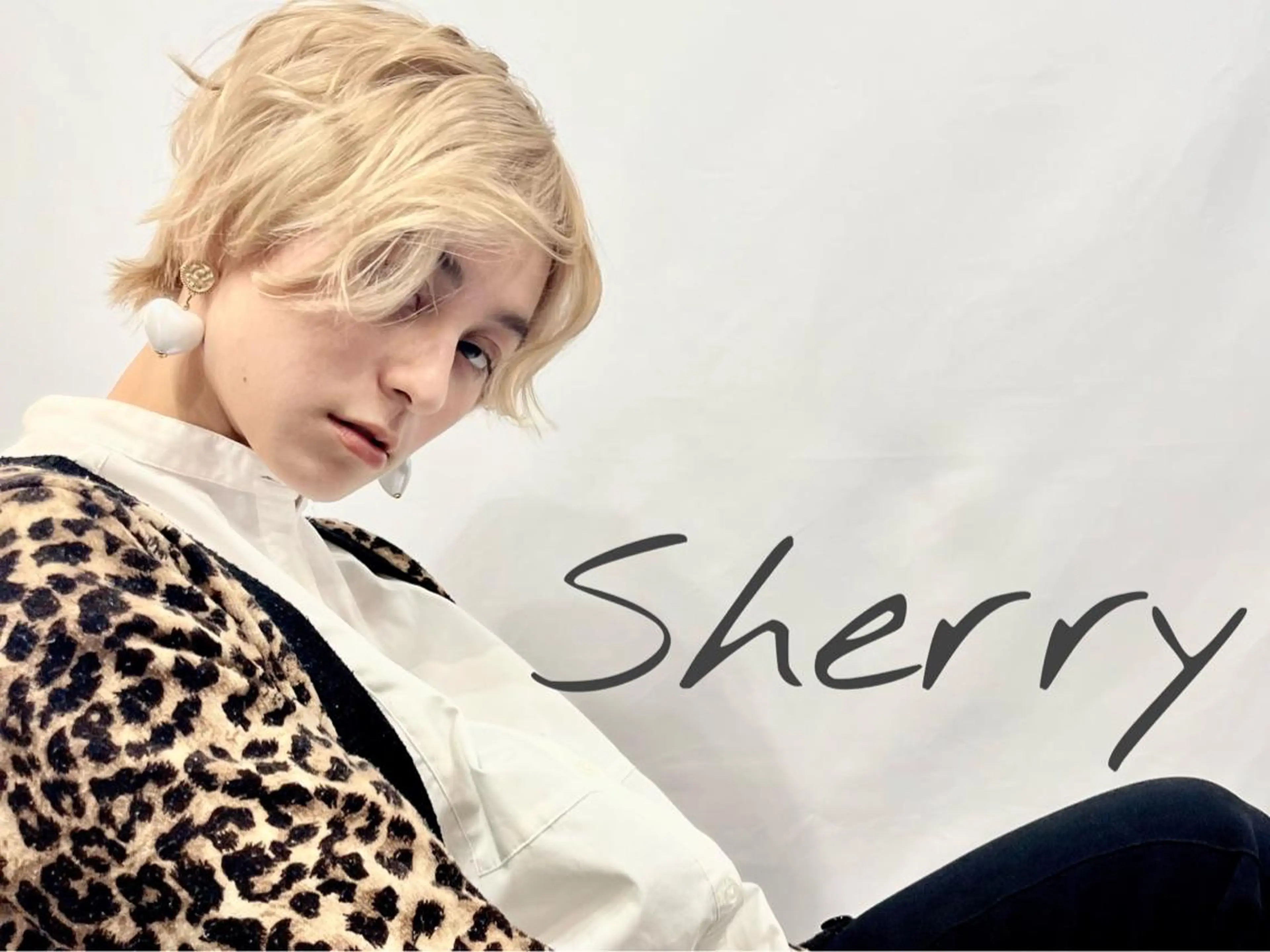 ショート ✨艶感/透け感✨Sherry所属・艶髪/ハイトーン Sherryのヘアスタイル