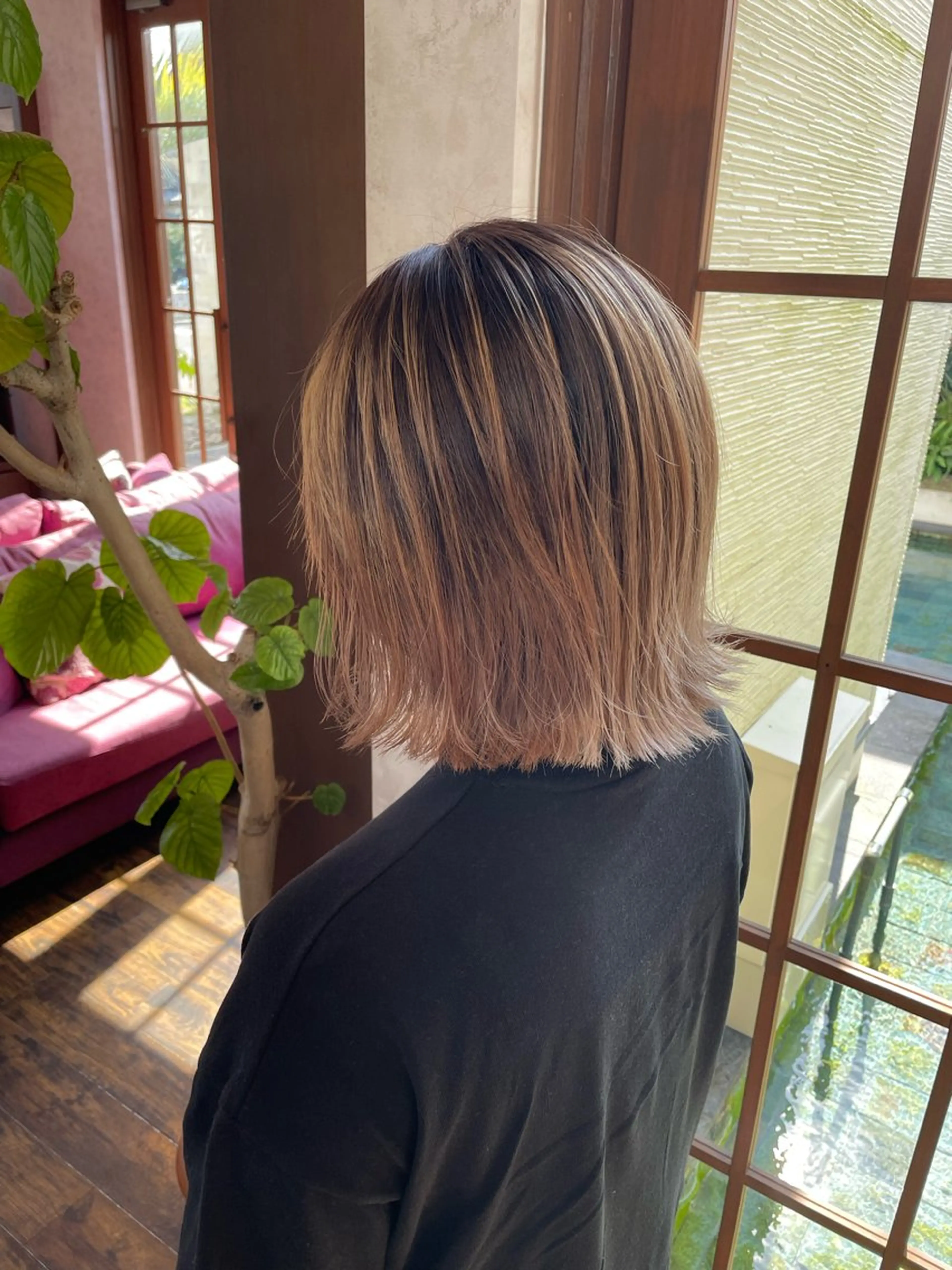 ミディアム レイヤーカット 大橋 拓矢のヘアスタイル