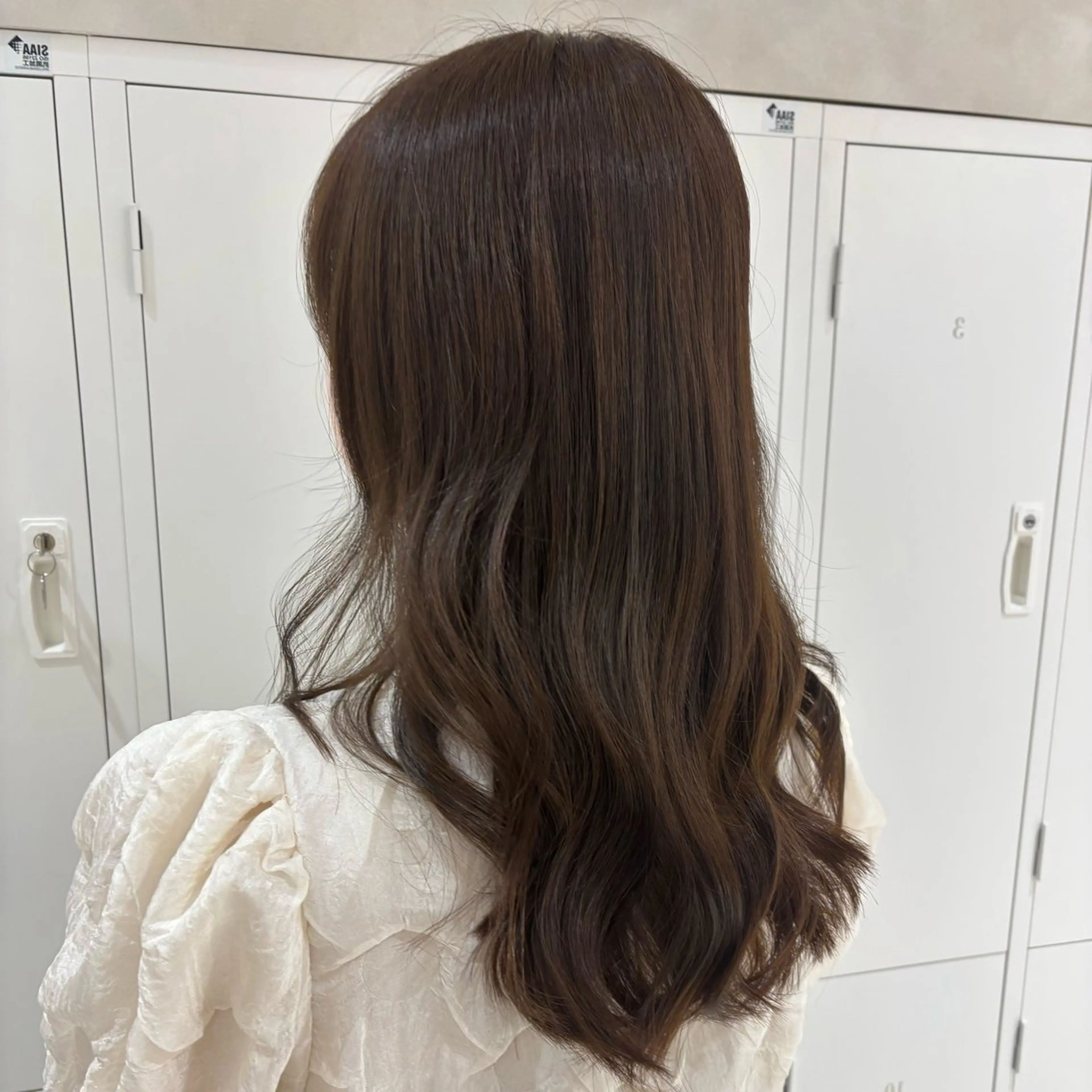 セミロング カラー カット ヘアカラー トリートメント 川崎のカラー職人🥣 kentaのヘアスタイル