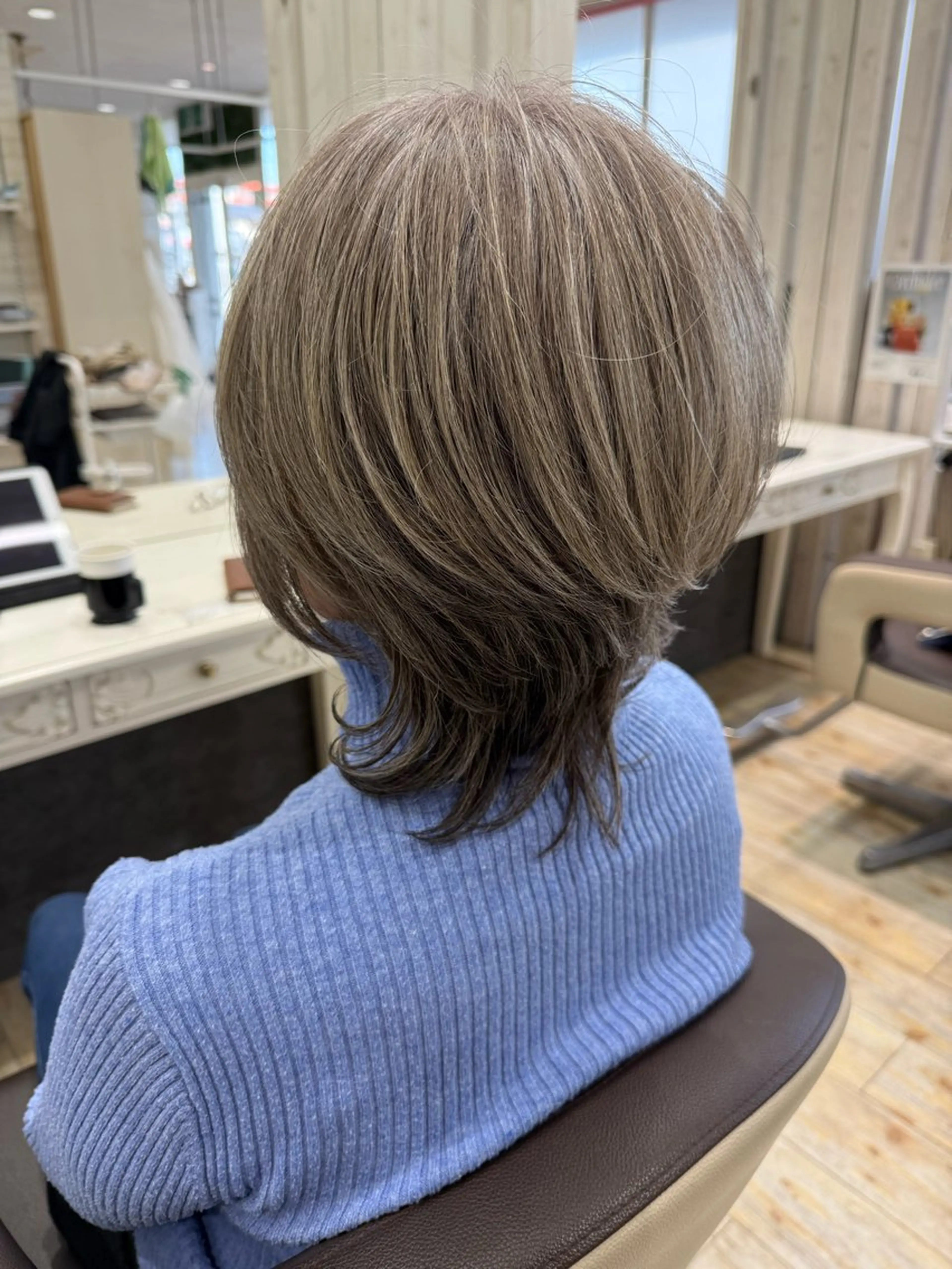 ミディアム ⭐️ガーデン エリ⭐️のヘアスタイル