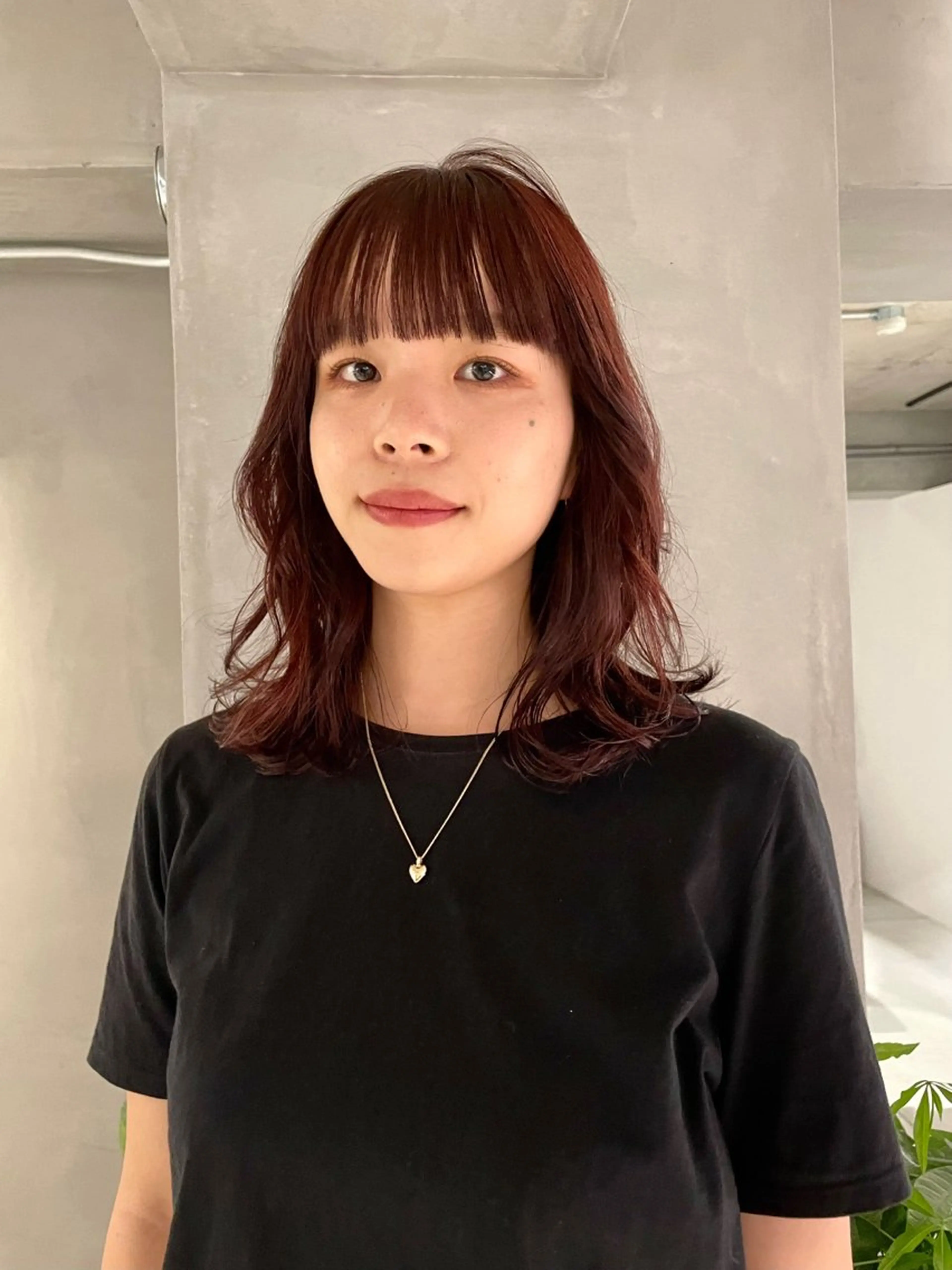 ミディアム カラー ミディアムパーマ イズミ ナナコのヘアスタイル